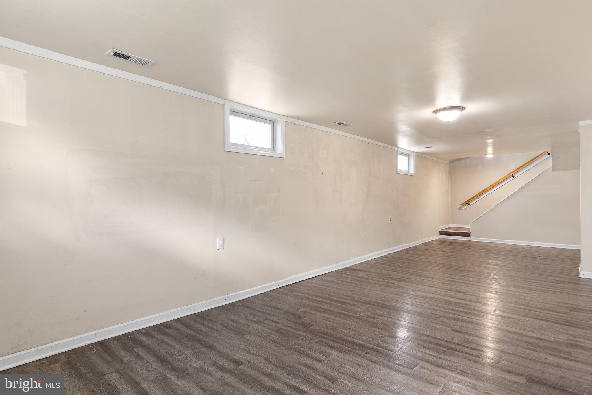 REDDING ESTATES - Residential