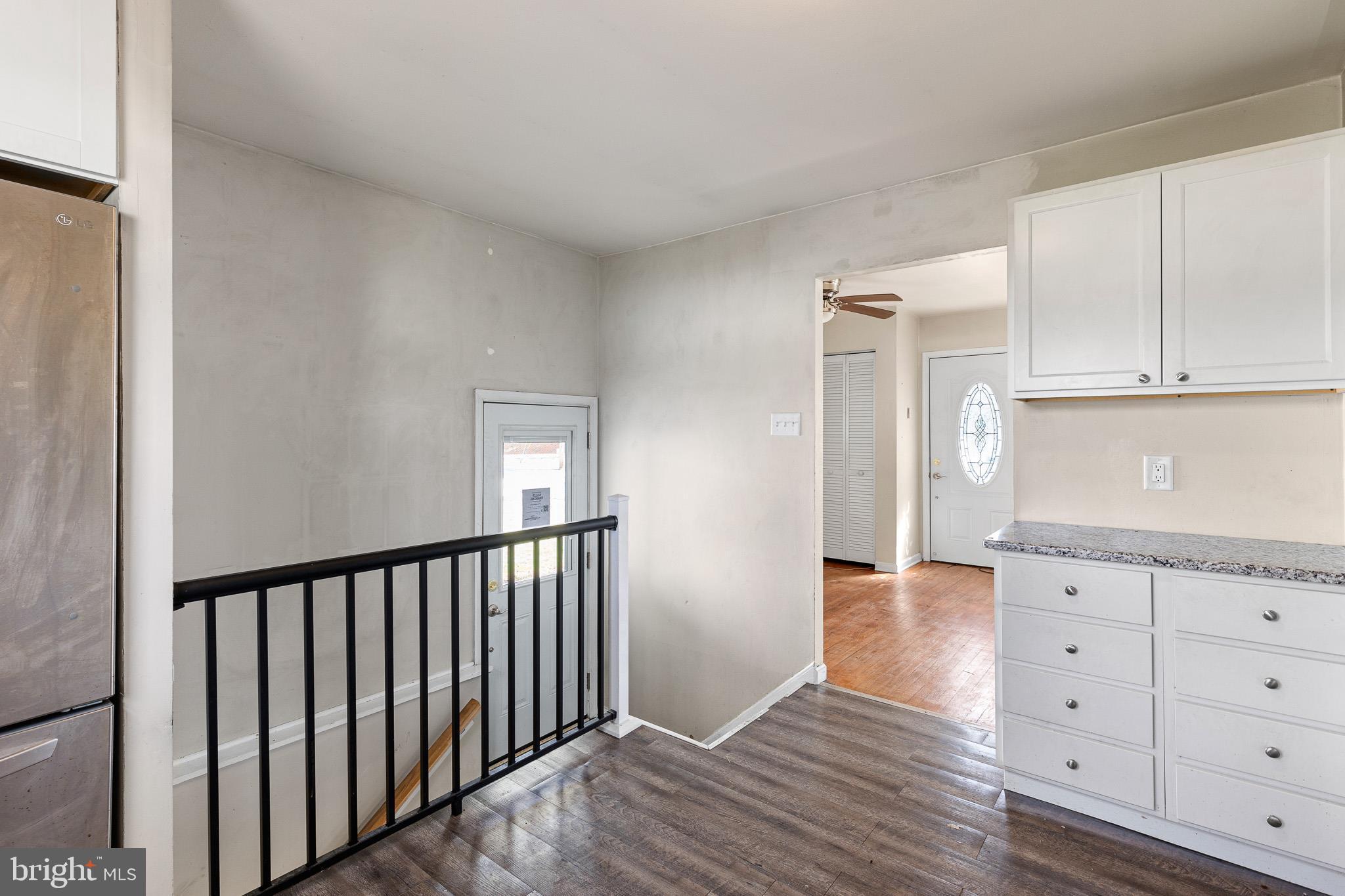 REDDING ESTATES - Residential