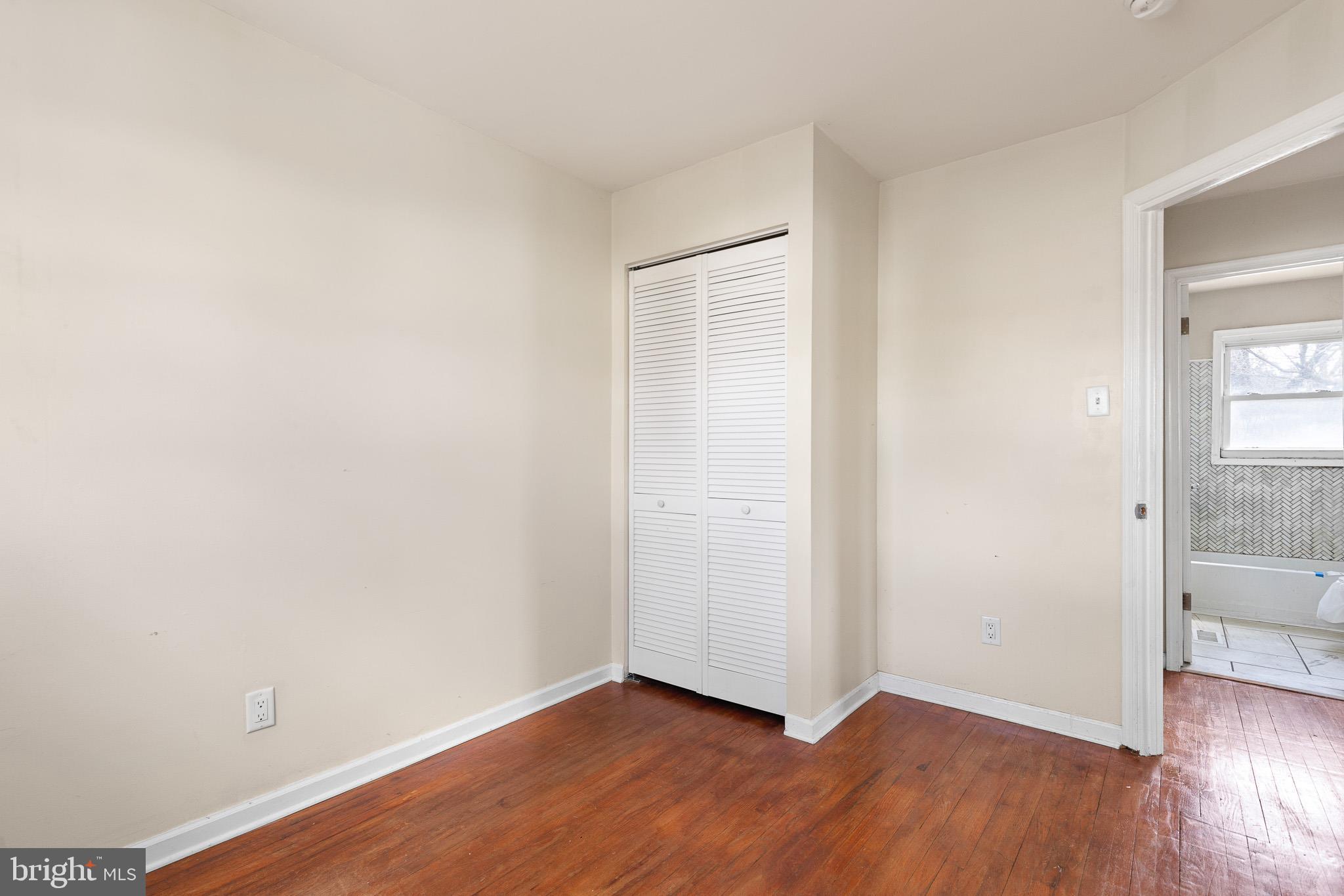 REDDING ESTATES - Residential