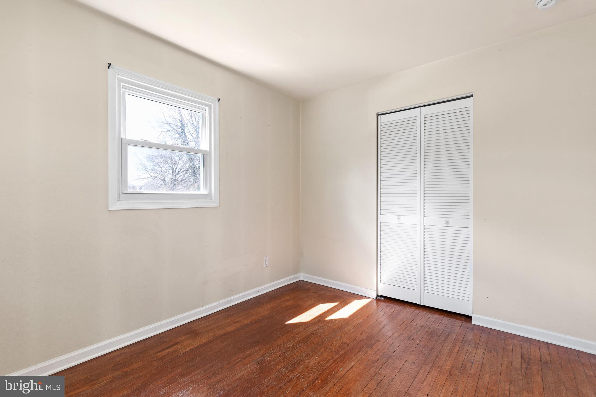 REDDING ESTATES - Residential