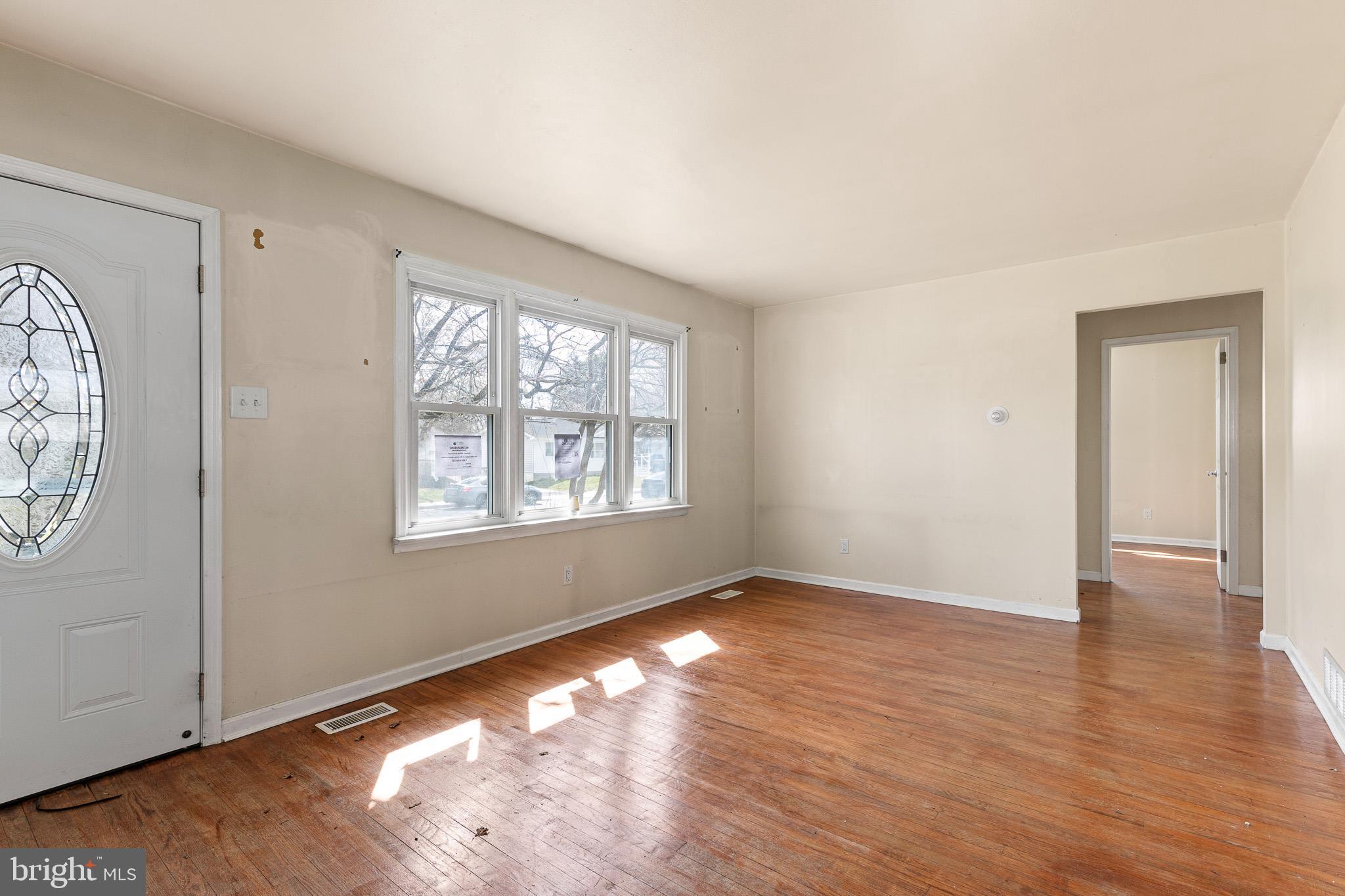 REDDING ESTATES - Residential