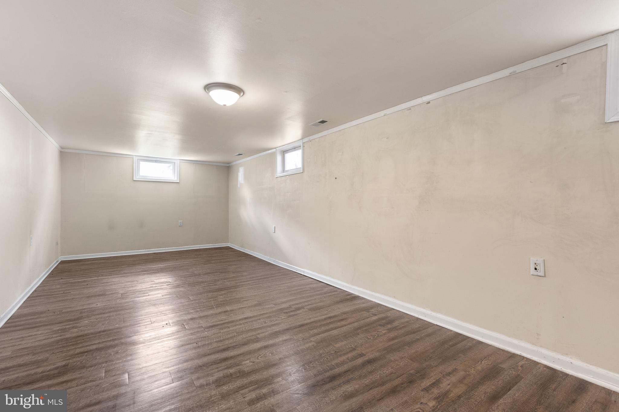 REDDING ESTATES - Residential