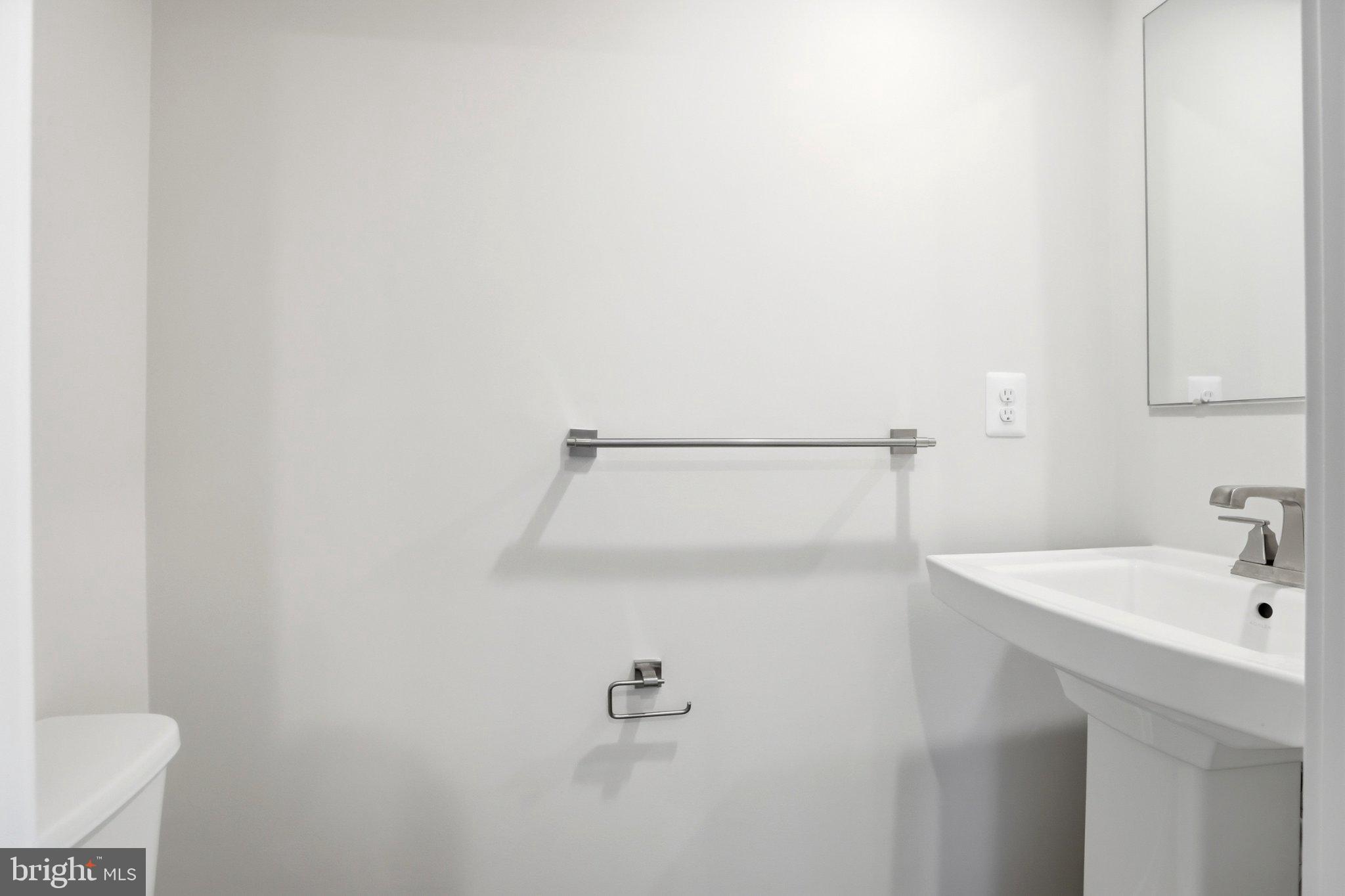 MONTGOMERY VILLAGE - Residential