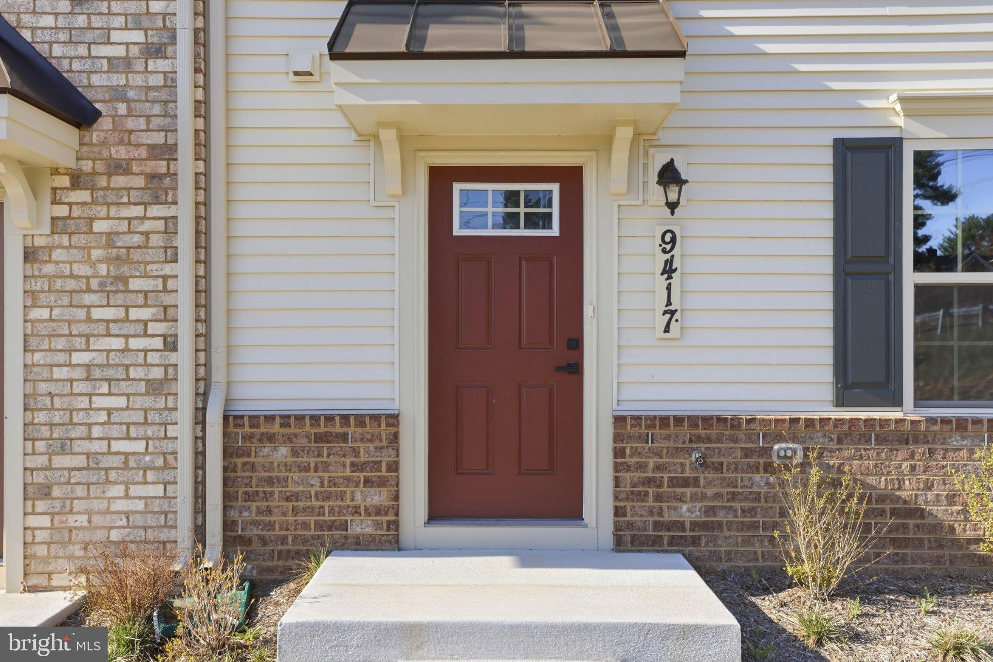 9417 TALL OAKS COURT