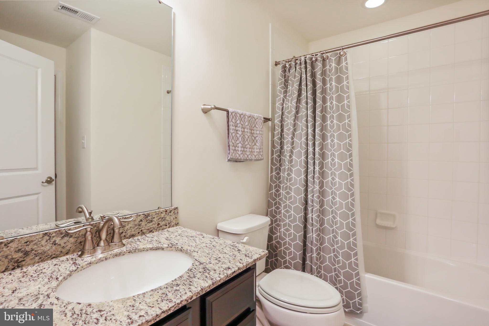 POTOMAC STATION - Residential