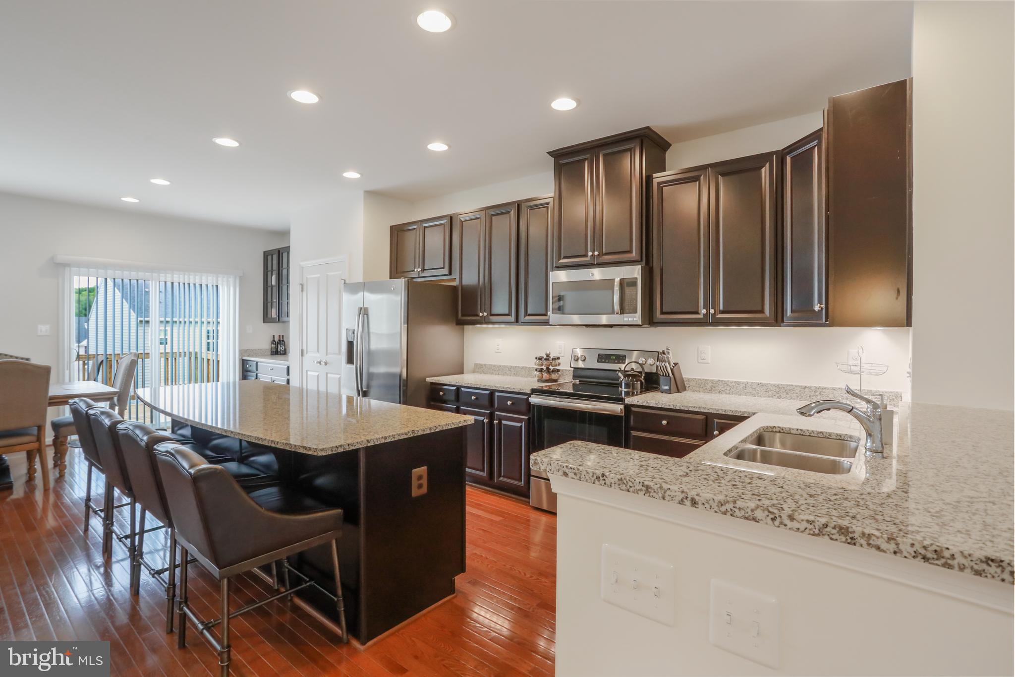 POTOMAC STATION - Residential