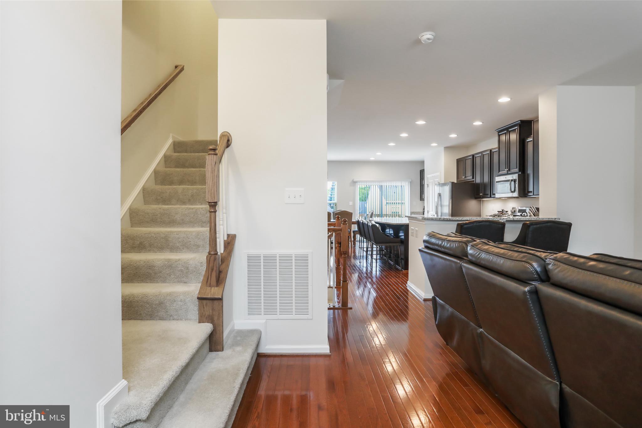 POTOMAC STATION - Residential