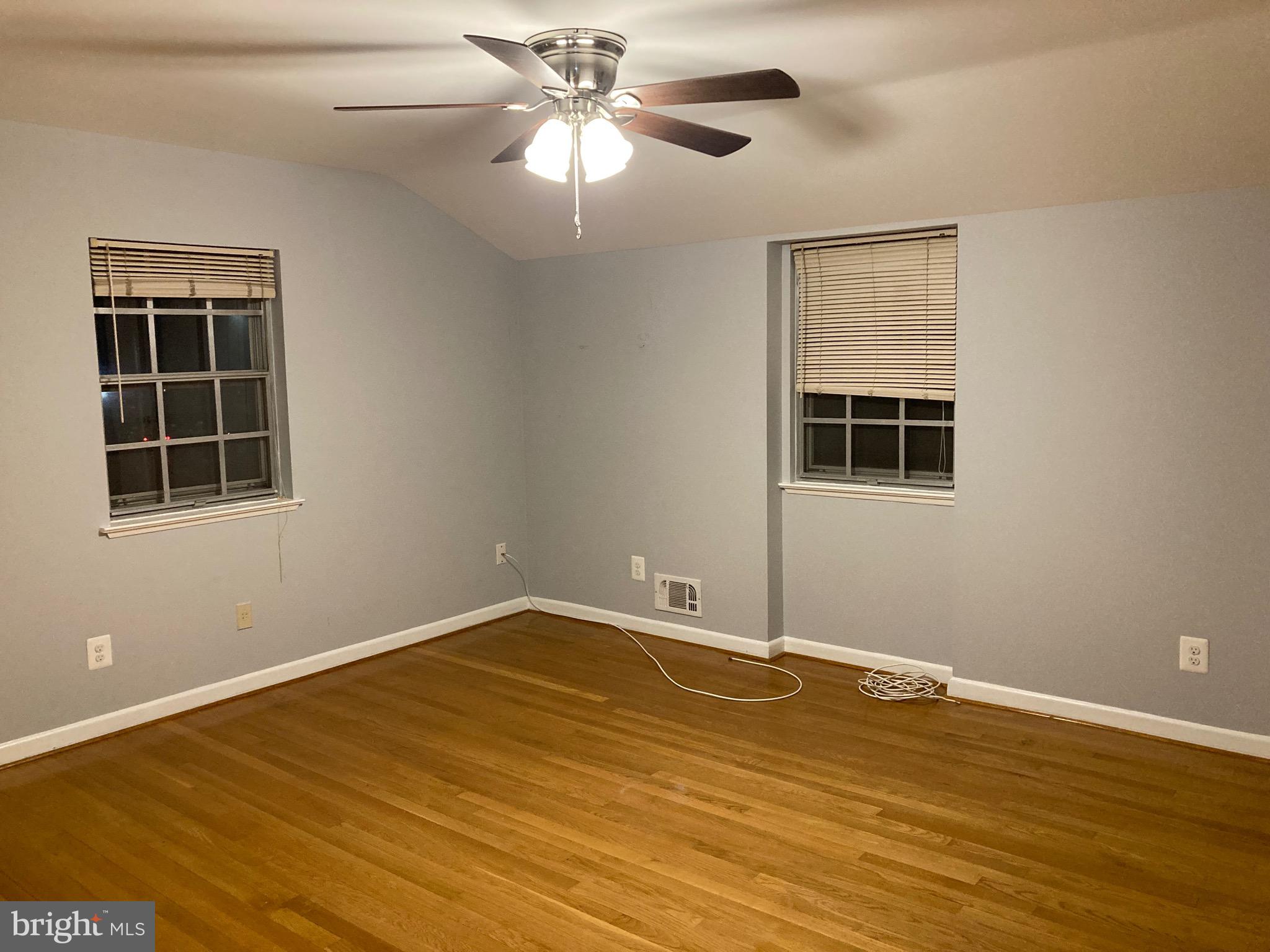 WESTVIEW PARK - Residential Lease