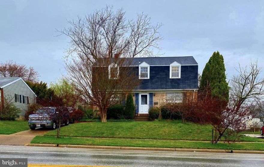 Detached Colonial Home offering 5 bedrooms, 2 full baths, 2 half baths, 3 levels, walkout finished basement with half bath, central A/C, newly painted deck, nice/big fenced yard. Close to shopping and all major highways.