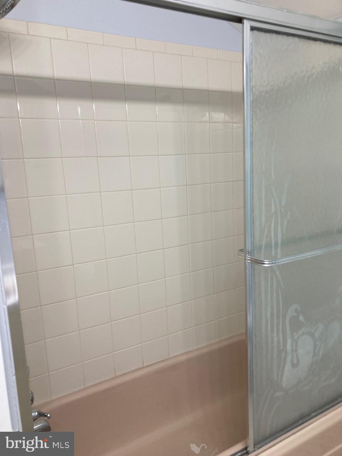 WESTVIEW PARK - Residential Lease