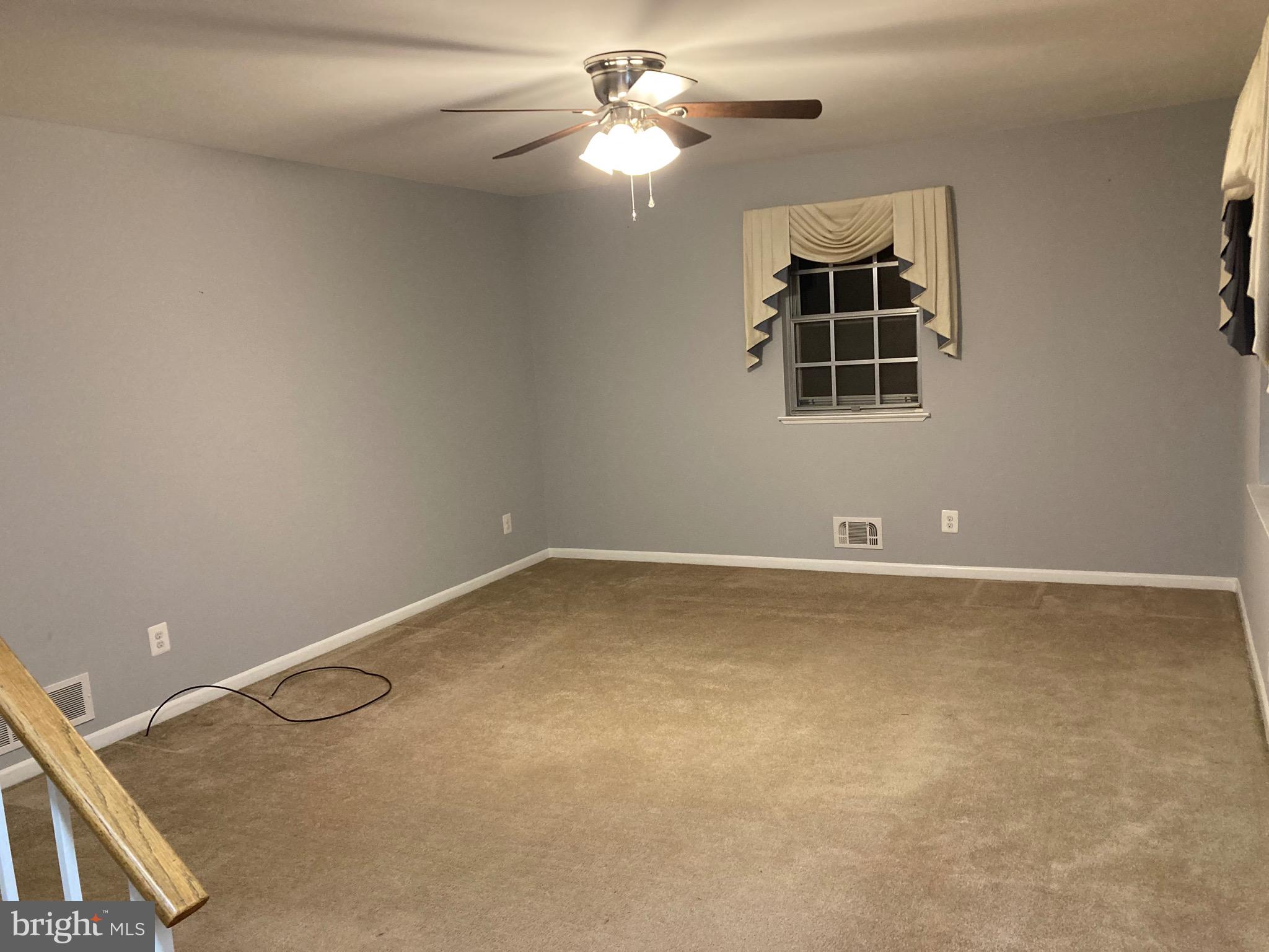 WESTVIEW PARK - Residential Lease