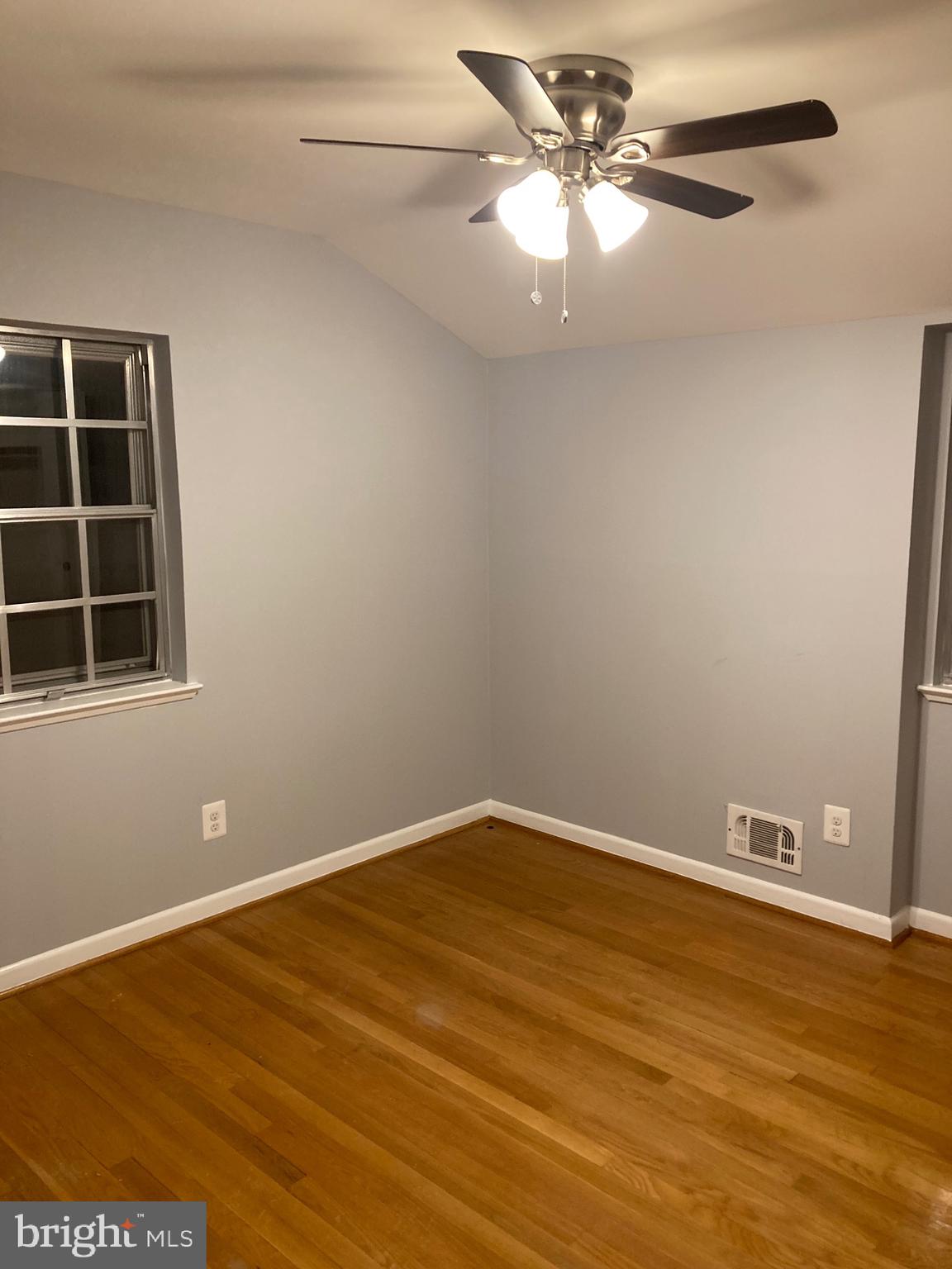 WESTVIEW PARK - Residential Lease