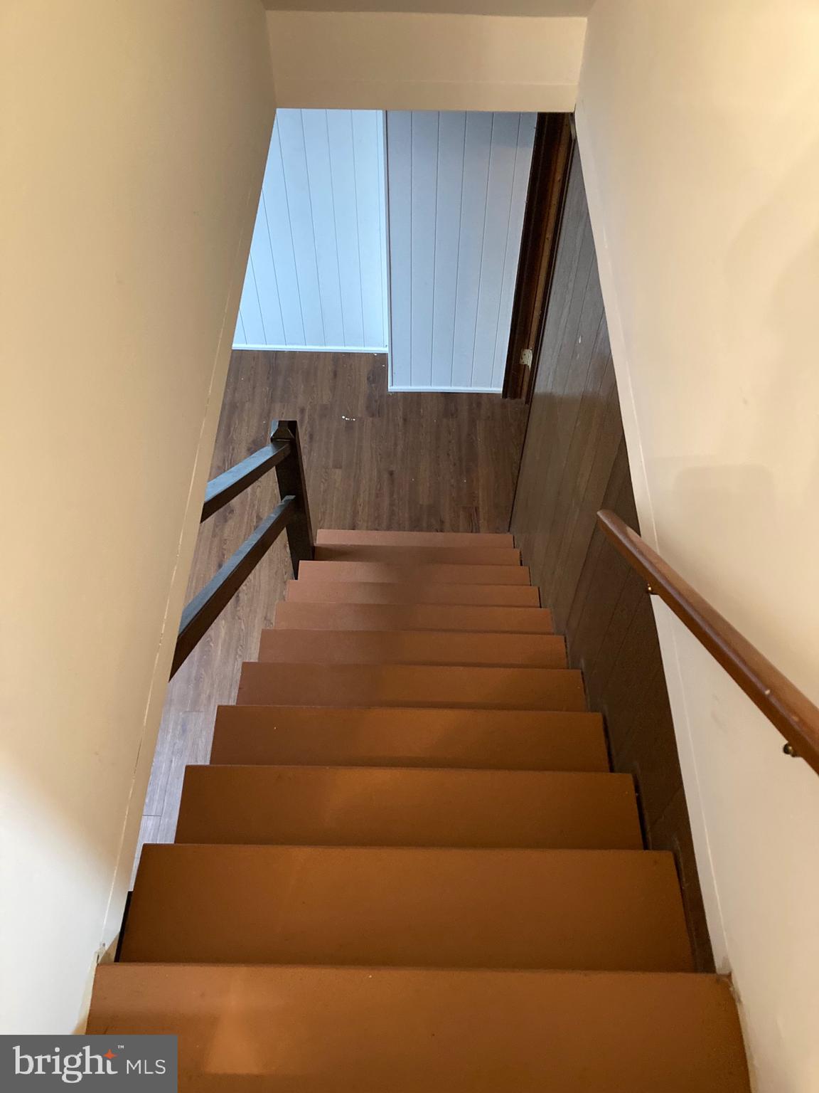 WESTVIEW PARK - Residential Lease