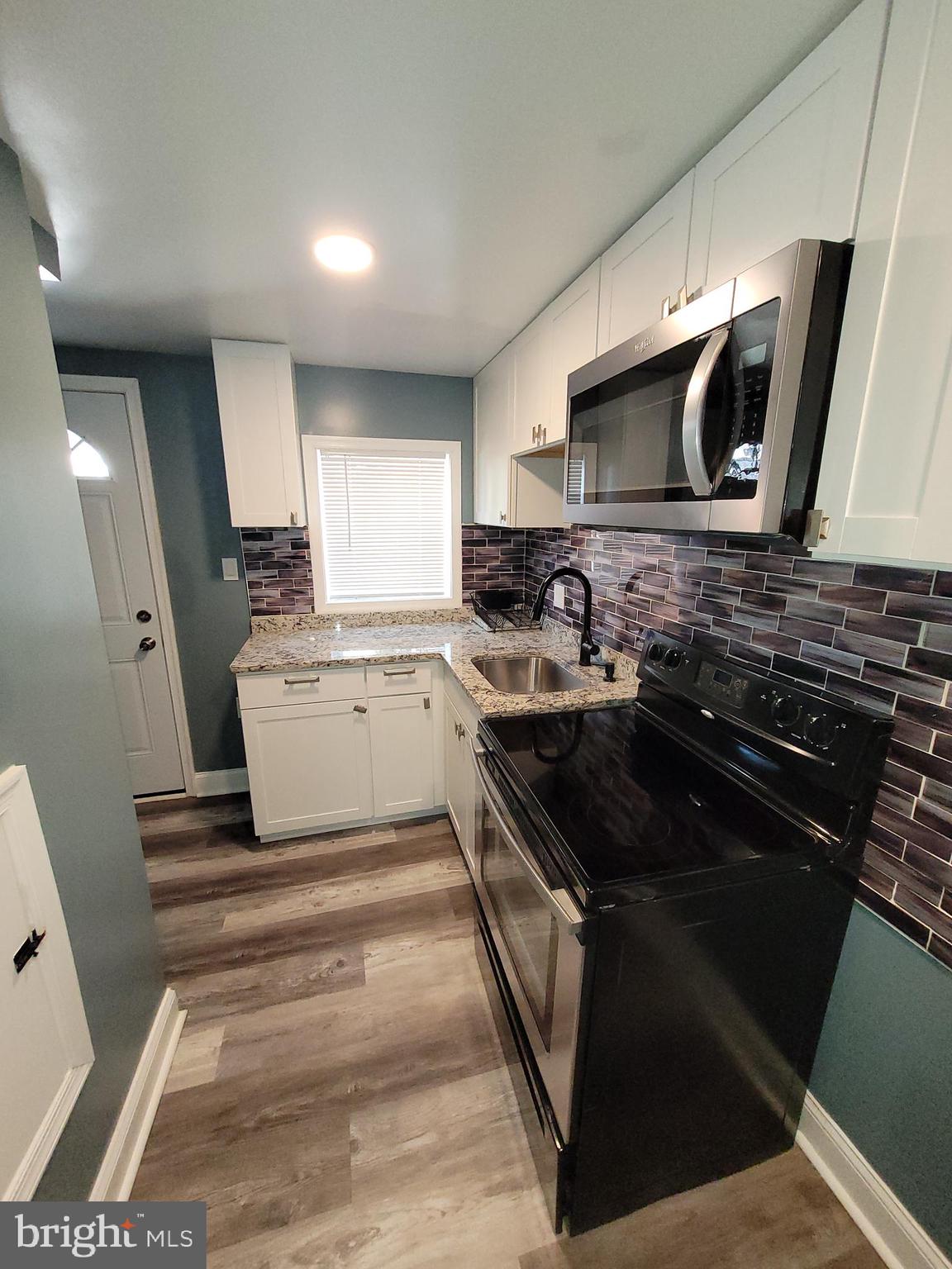 WASHINGTON VILLAGE - Residential Lease