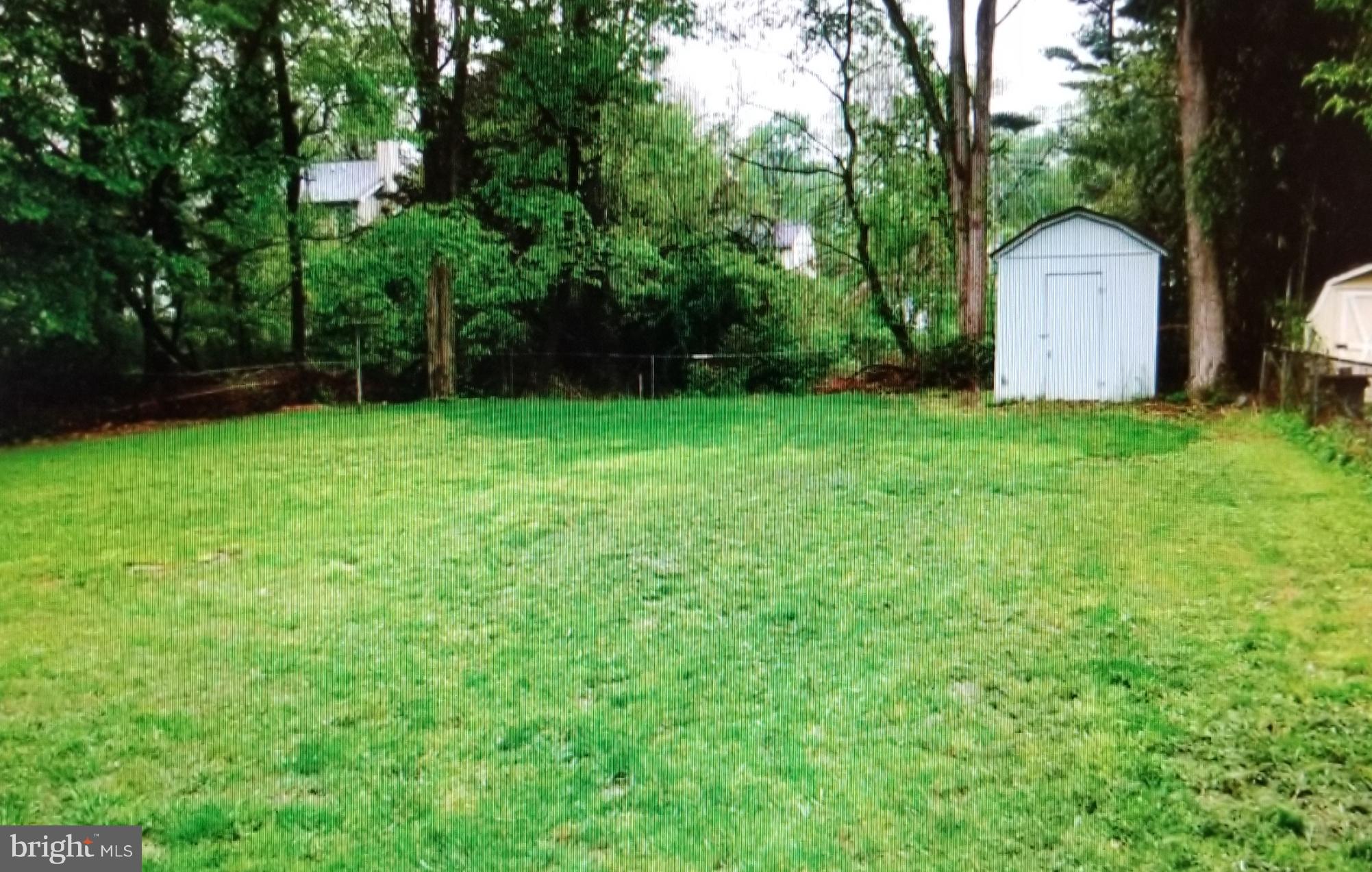 PIMMIT HILLS - Residential Lease