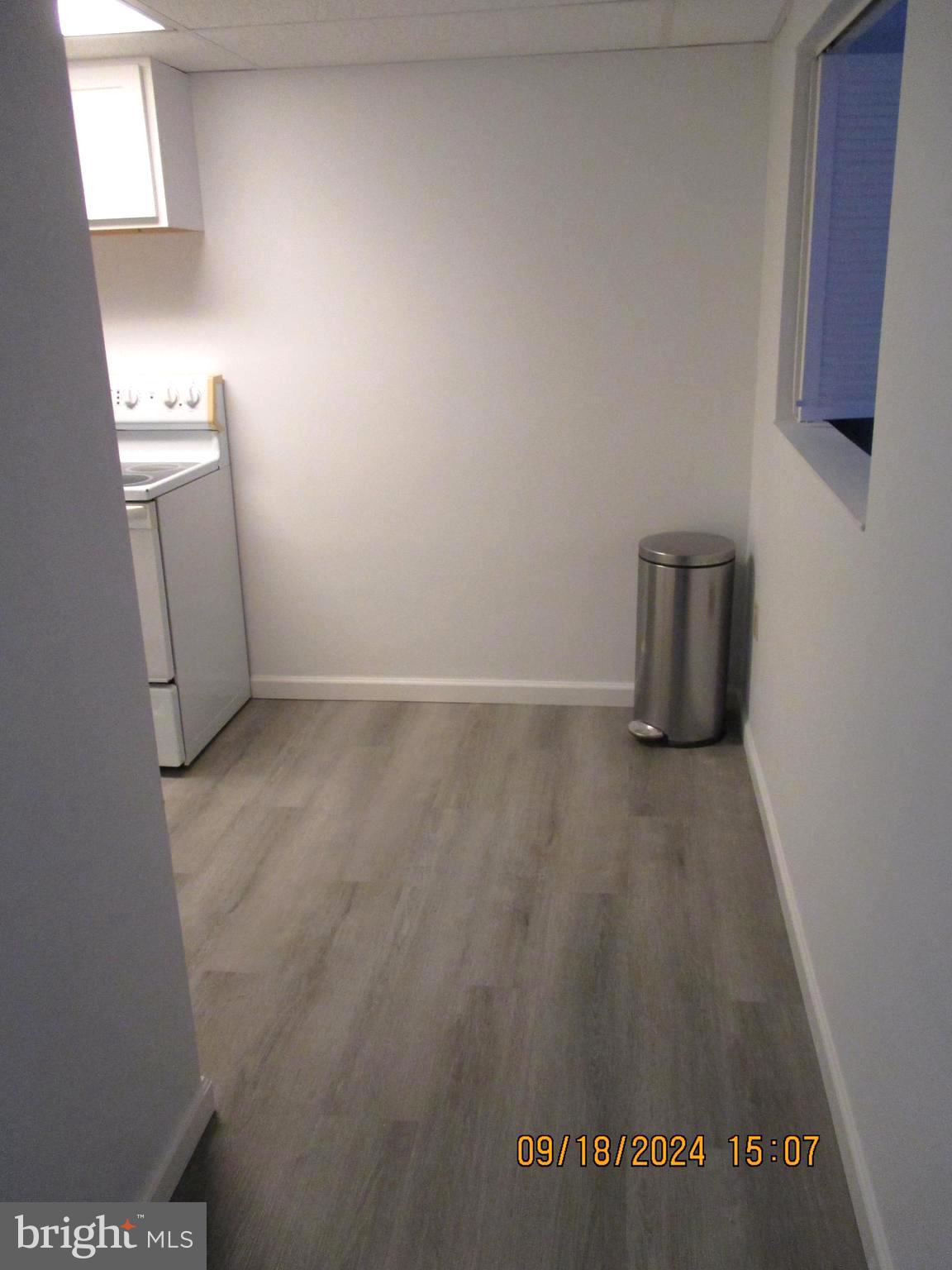 SPRING MOUNT SUMMI - Residential