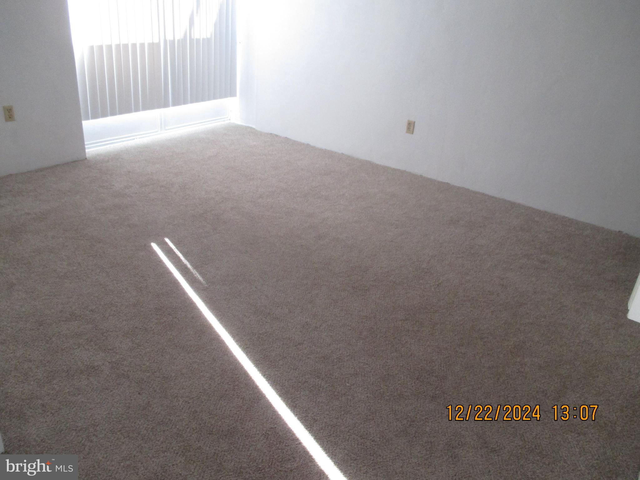 SPRING MOUNT SUMMI - Residential