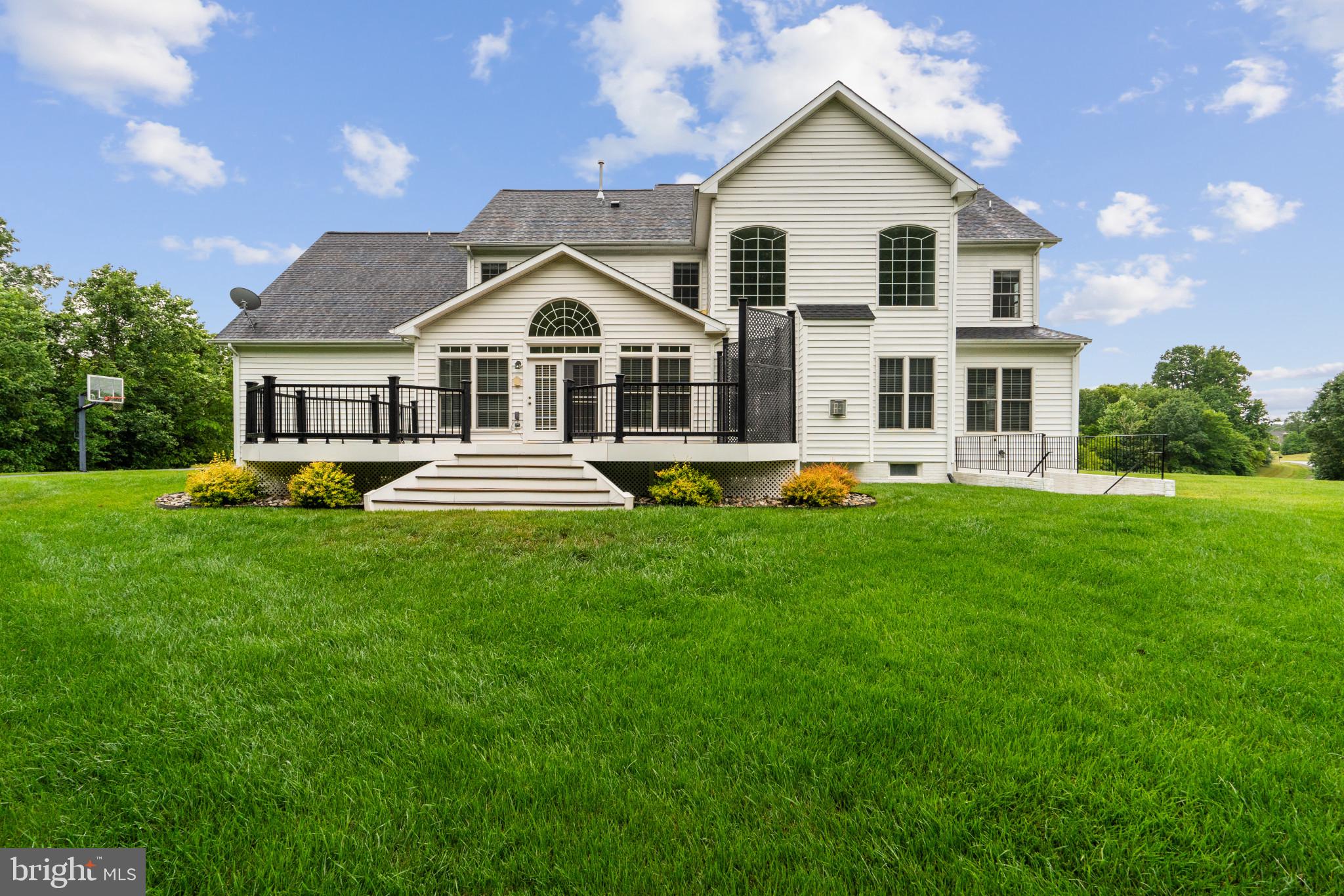 CEDAR CREST - Residential