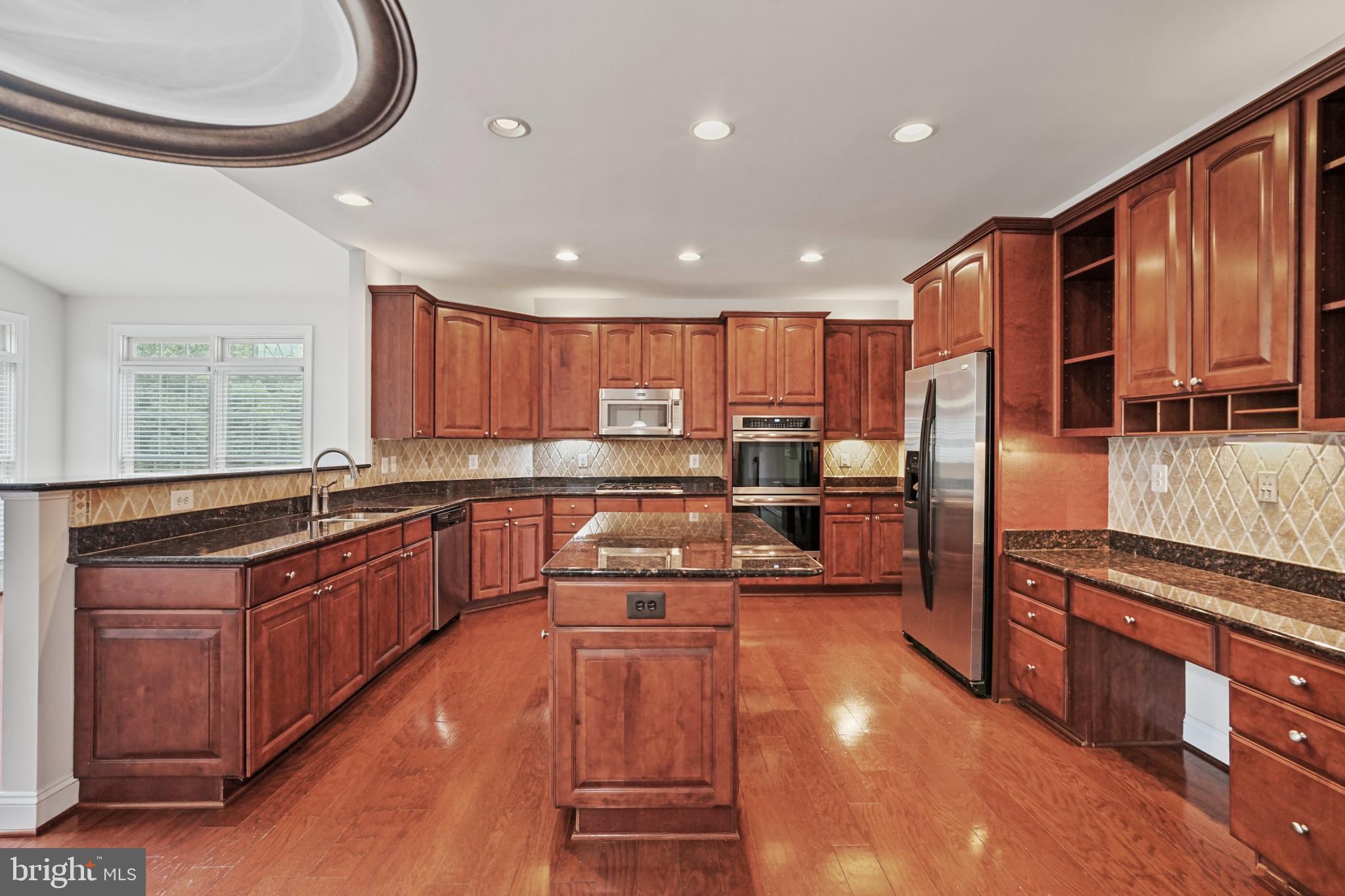 CEDAR CREST - Residential