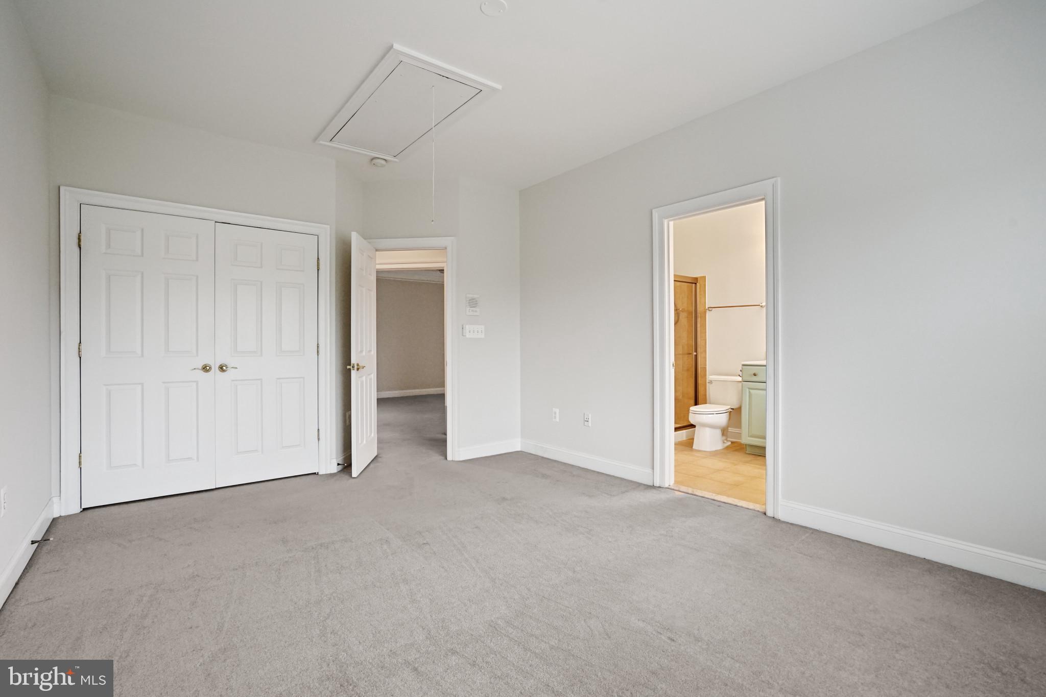 CEDAR CREST - Residential