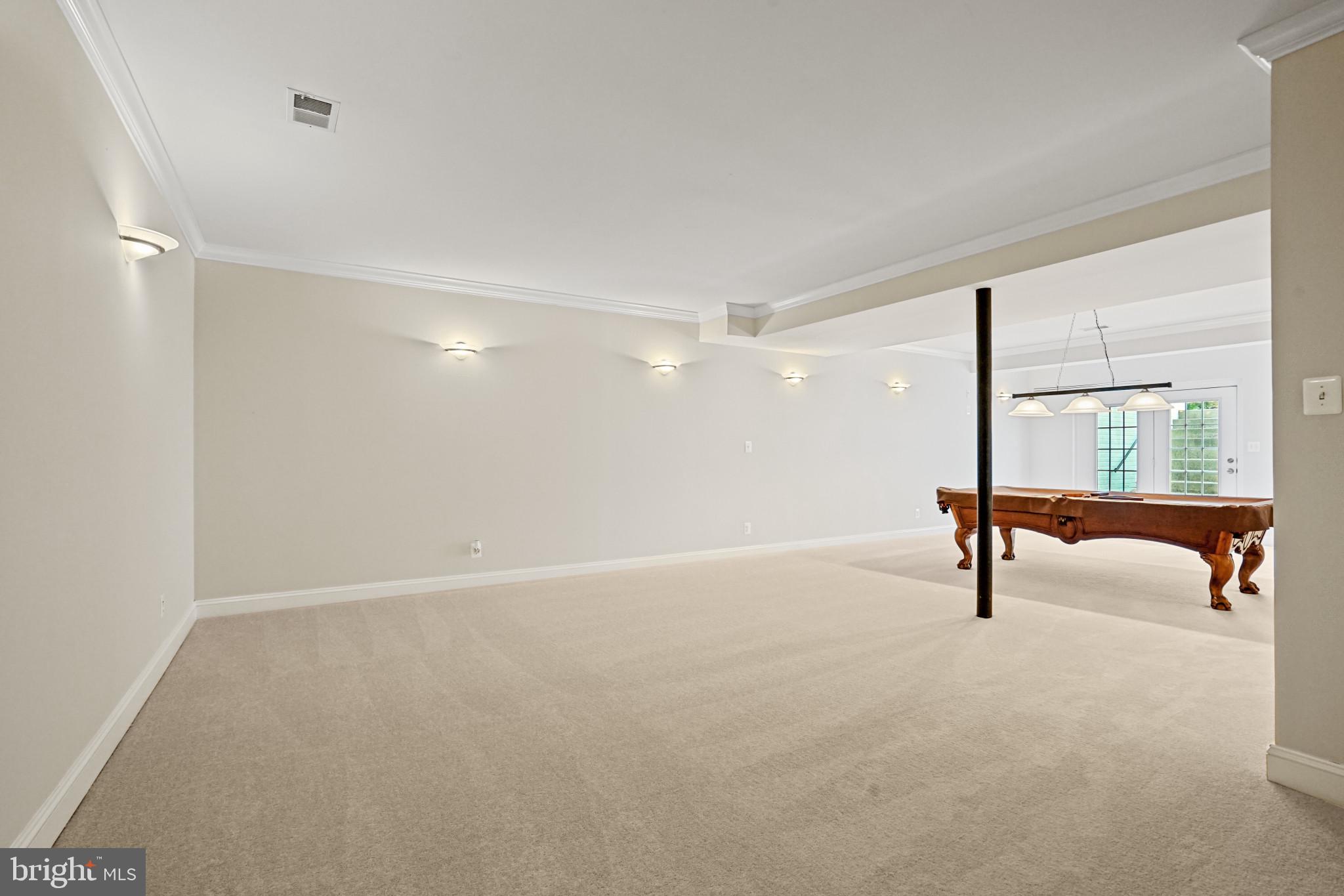 CEDAR CREST - Residential