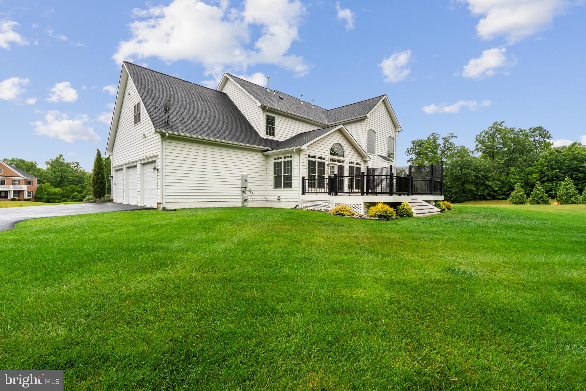 CEDAR CREST - Residential