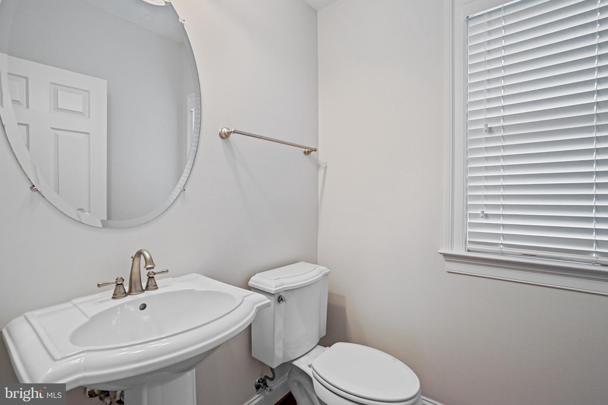 CEDAR CREST - Residential