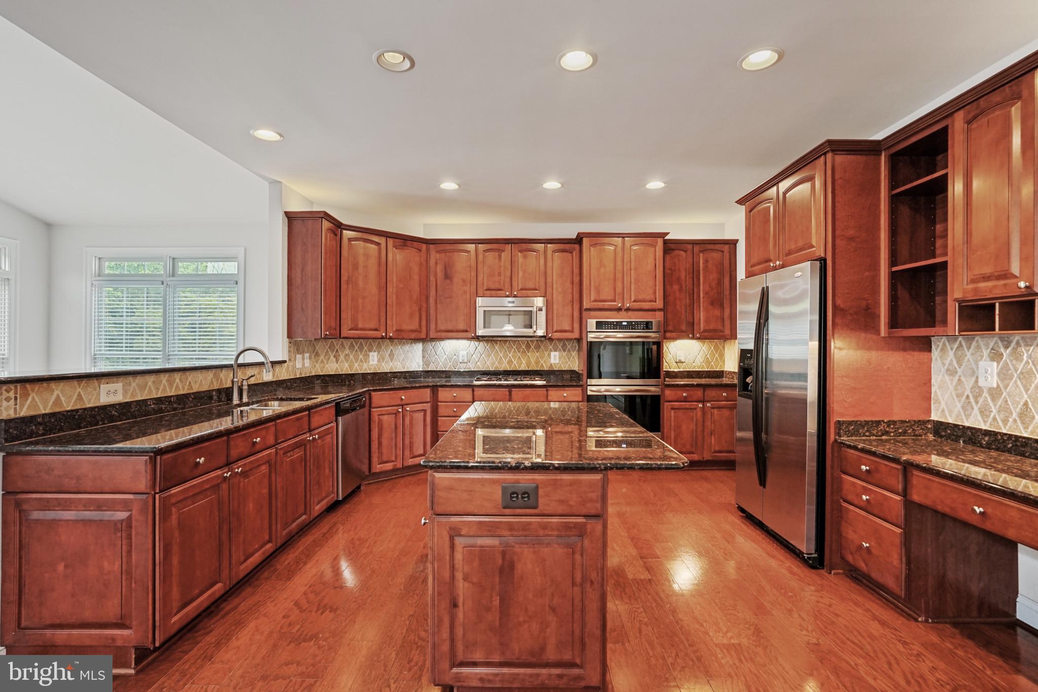 CEDAR CREST - Residential