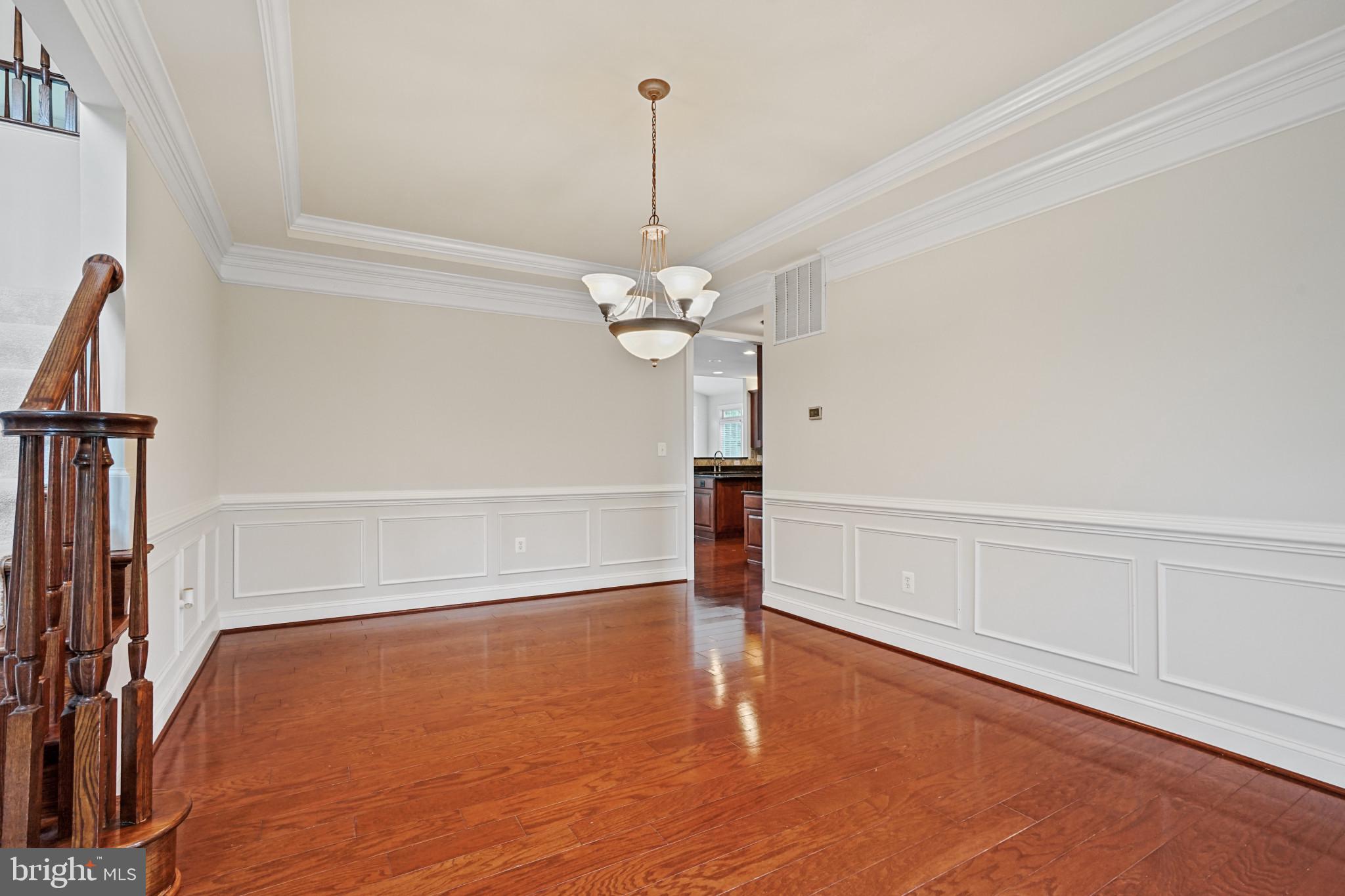 CEDAR CREST - Residential