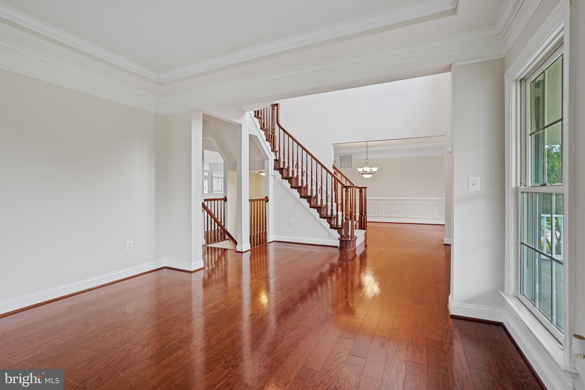 CEDAR CREST - Residential