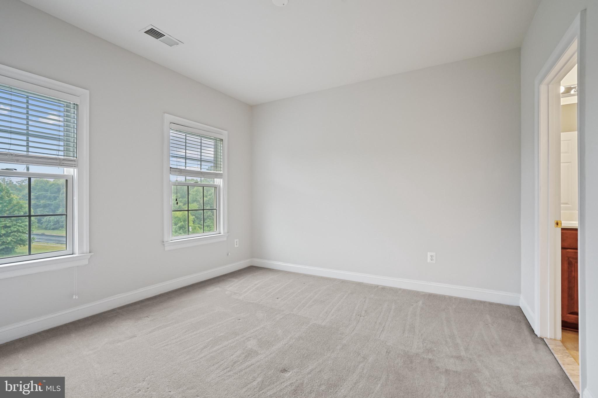 CEDAR CREST - Residential