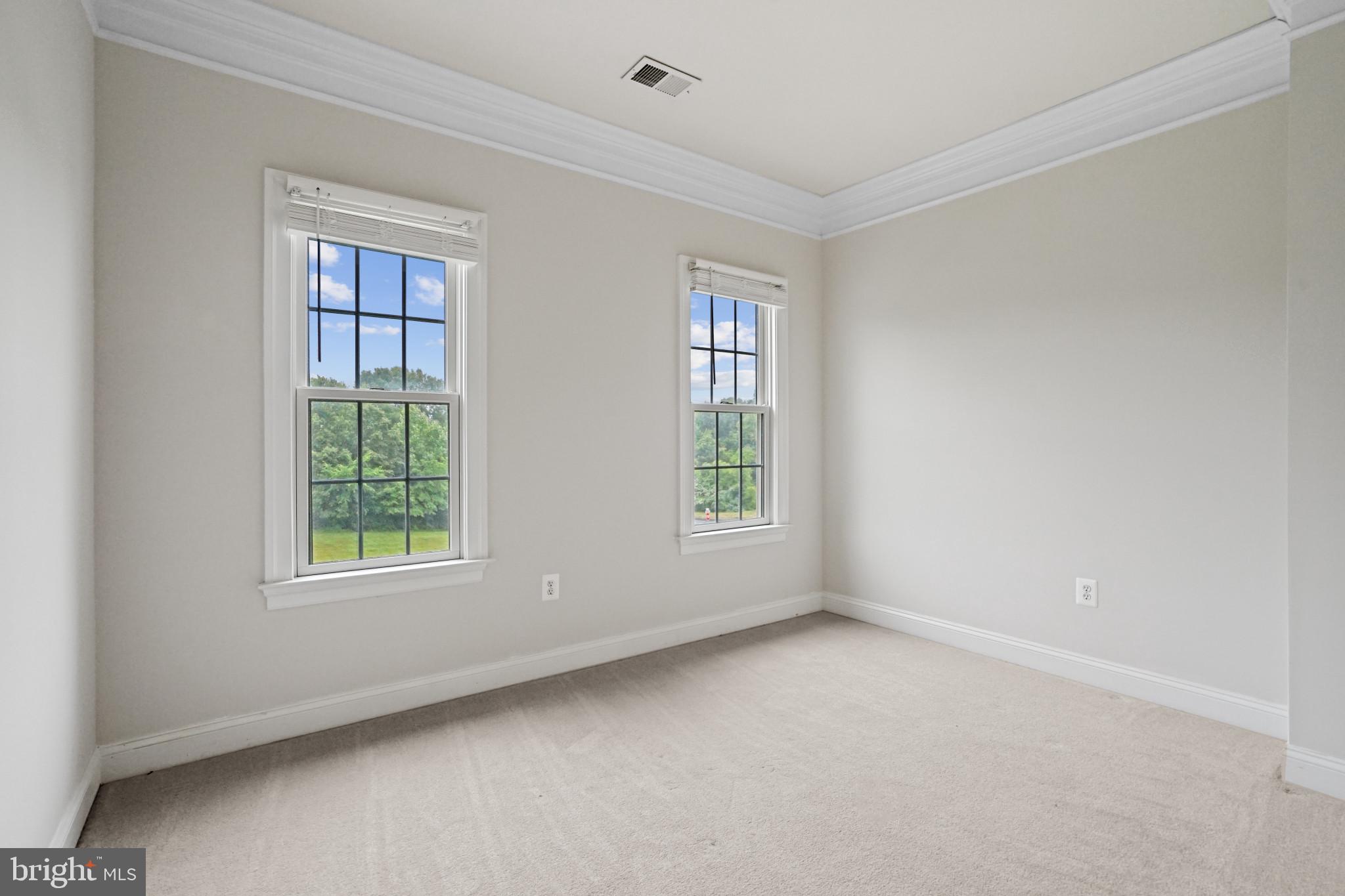 CEDAR CREST - Residential