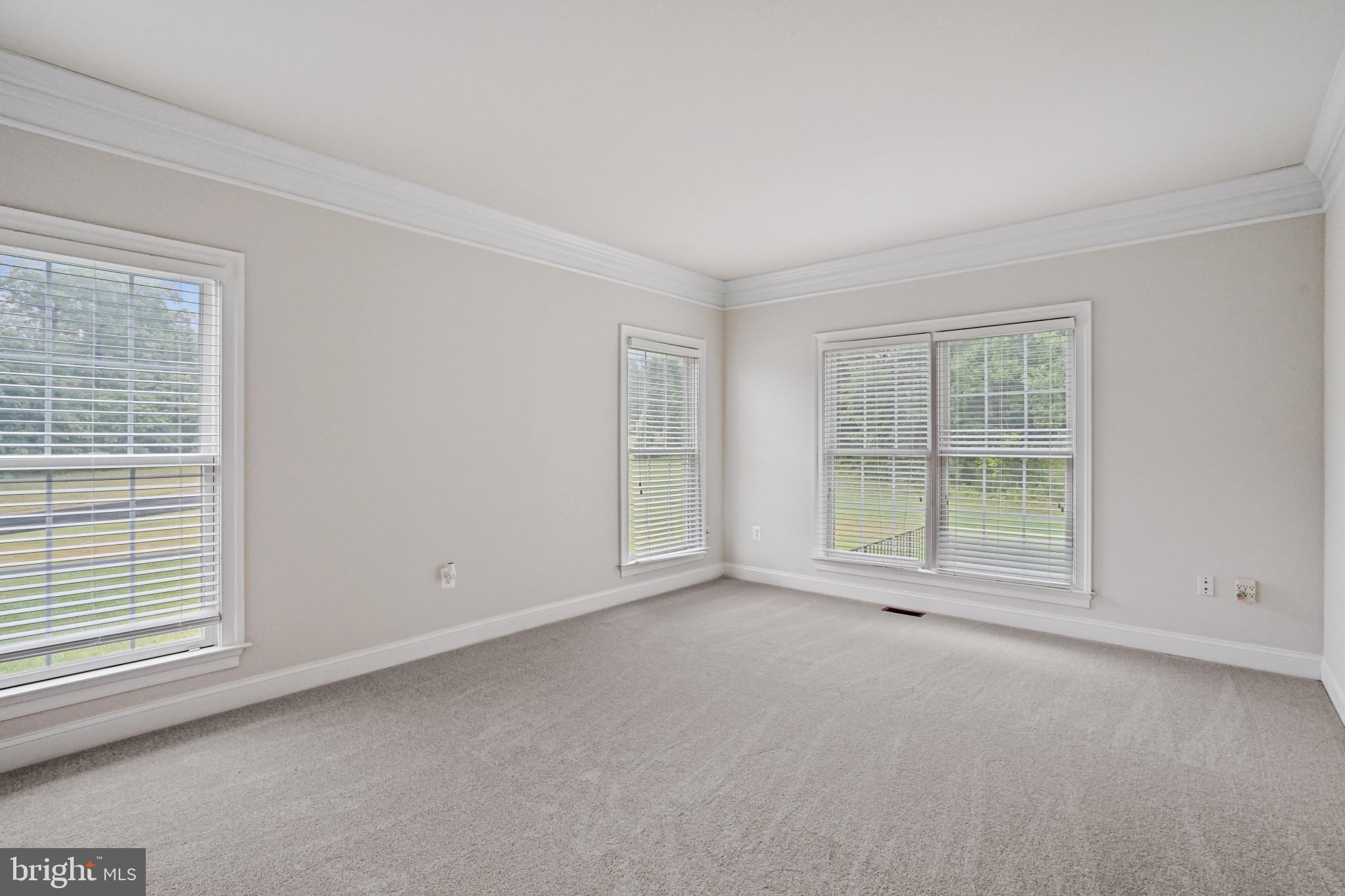 CEDAR CREST - Residential