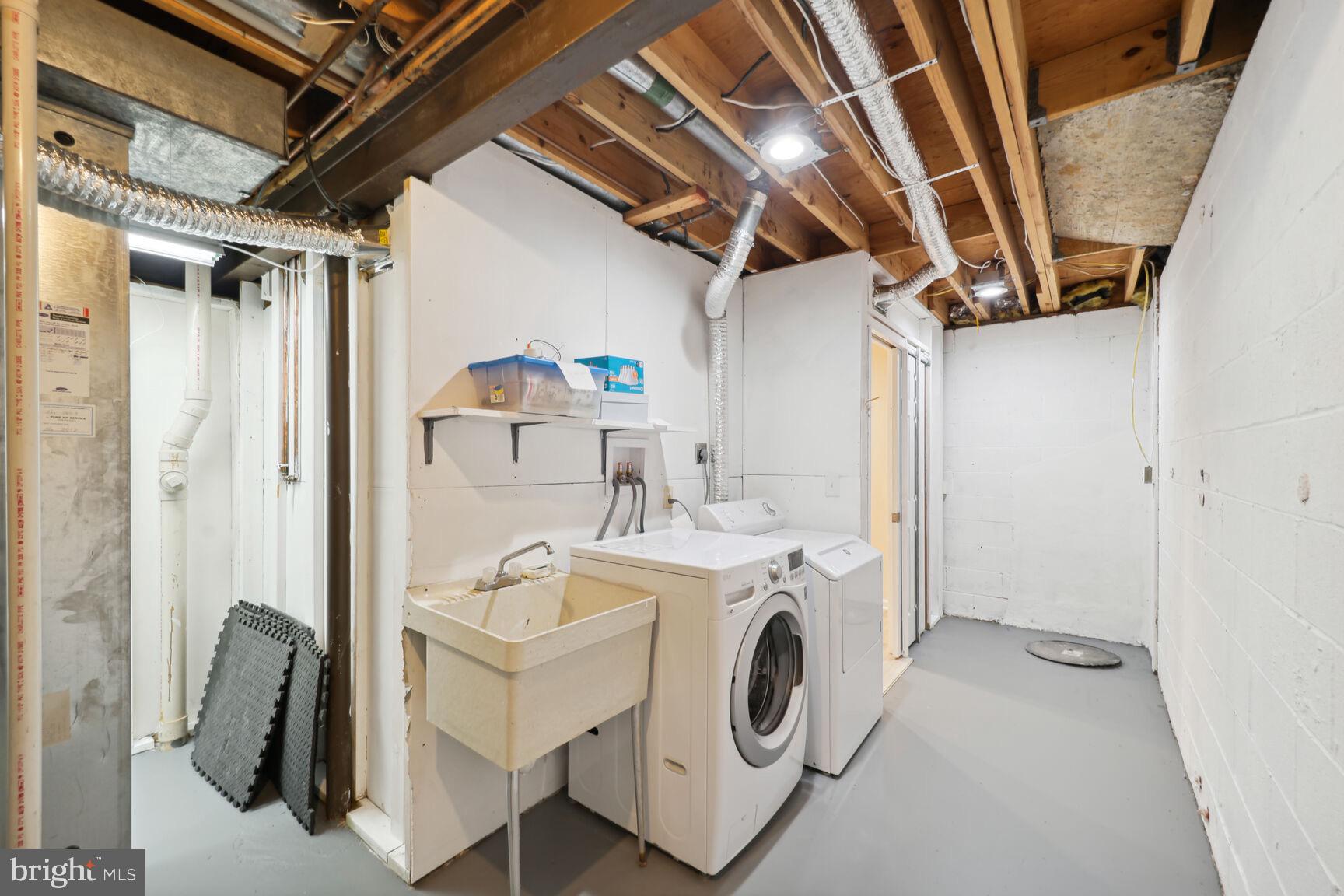 SHANNON STATION - Residential