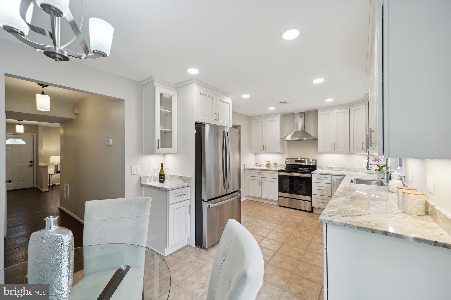 SHANNON STATION - Residential