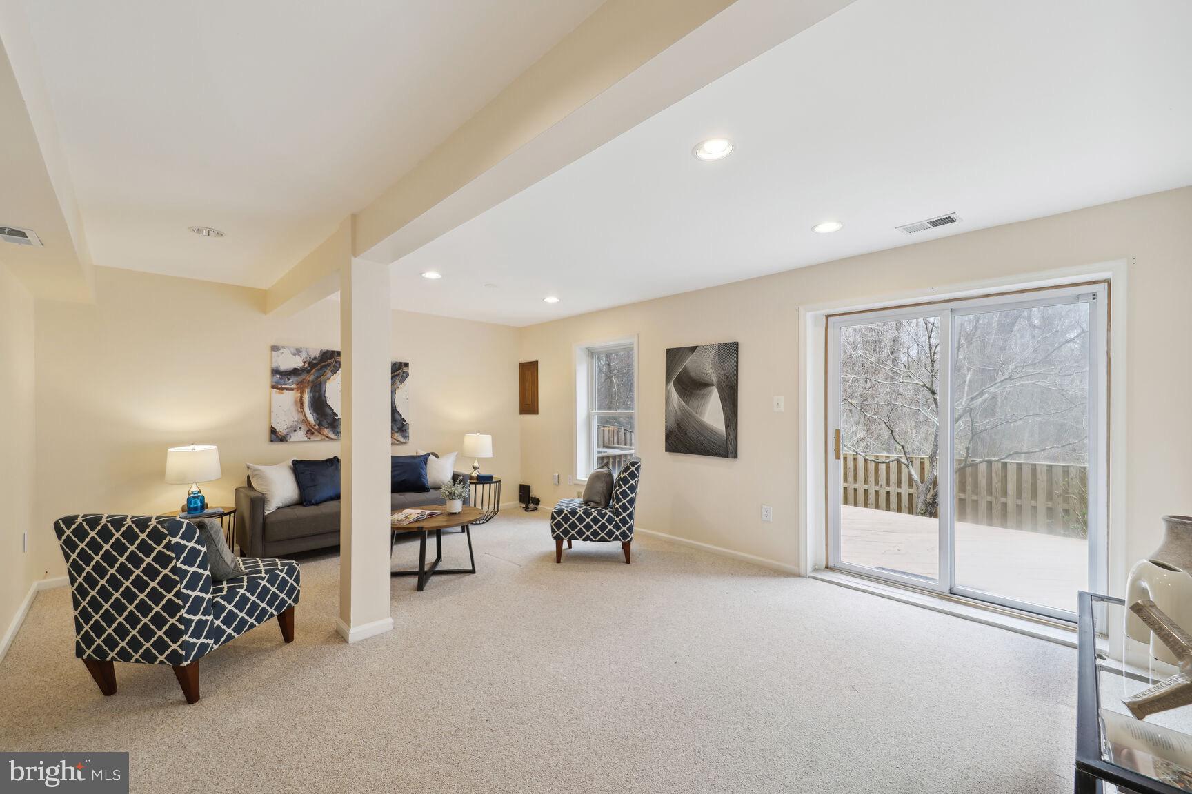 SHANNON STATION - Residential