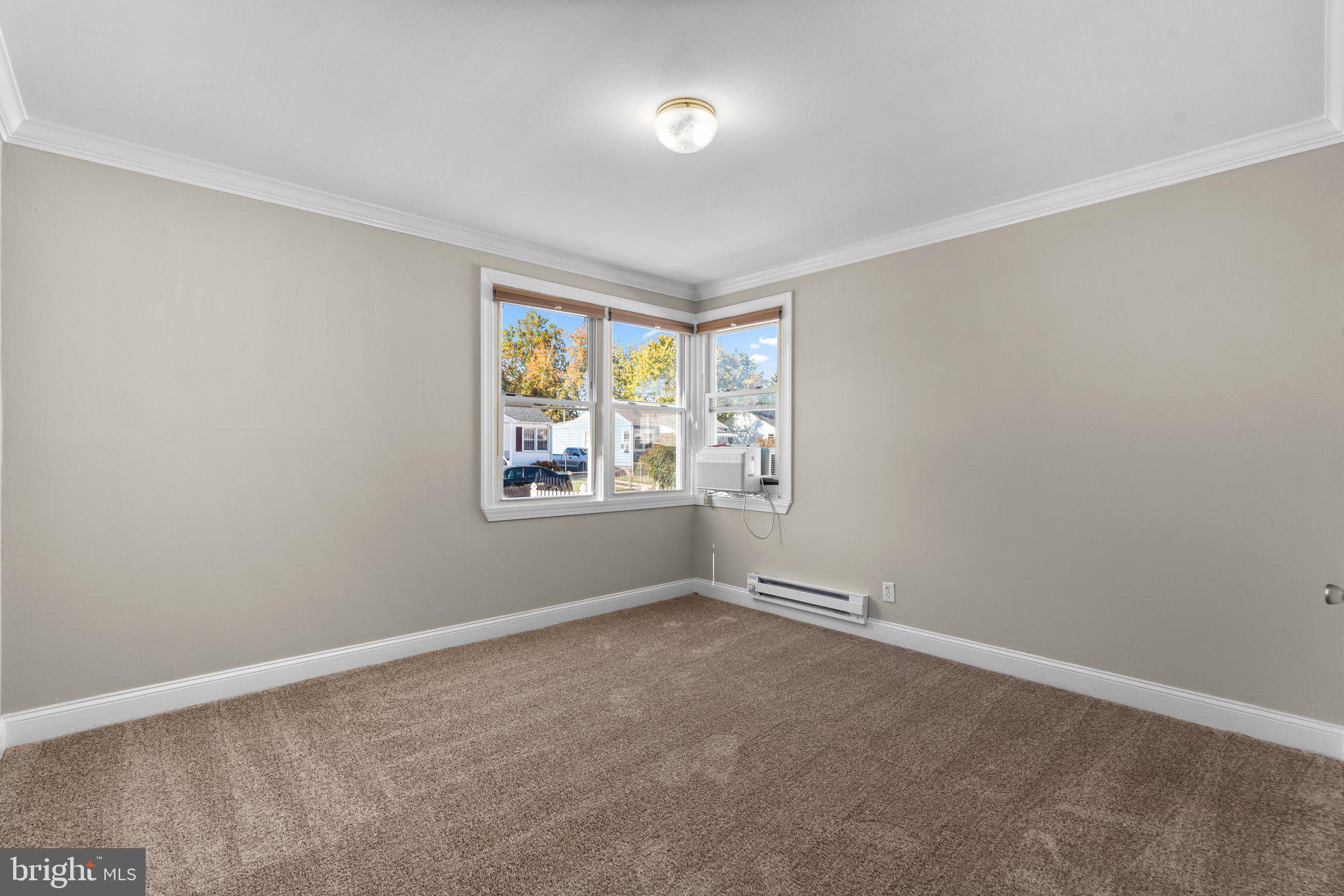 MUNROE GARDENS - Residential