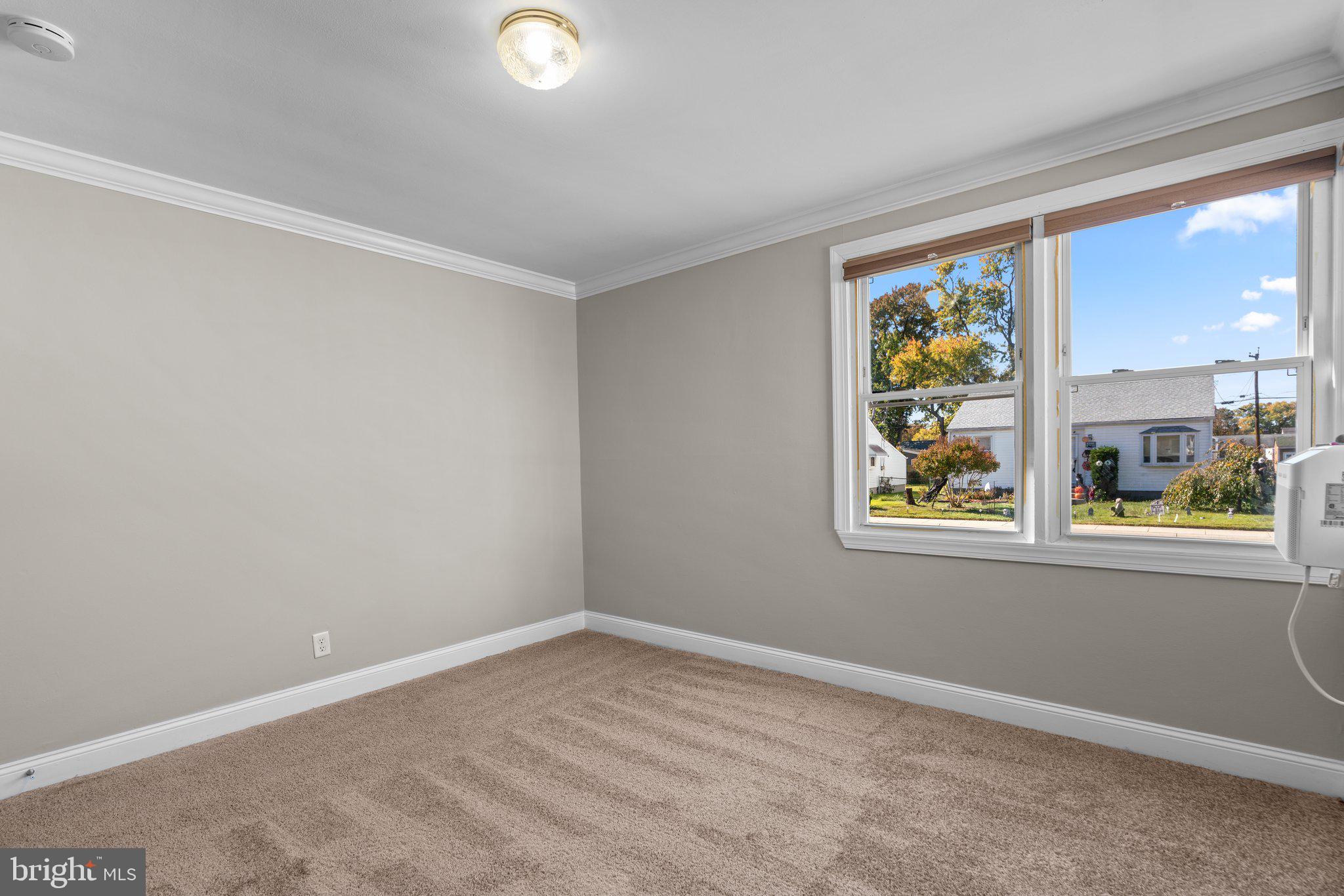 MUNROE GARDENS - Residential