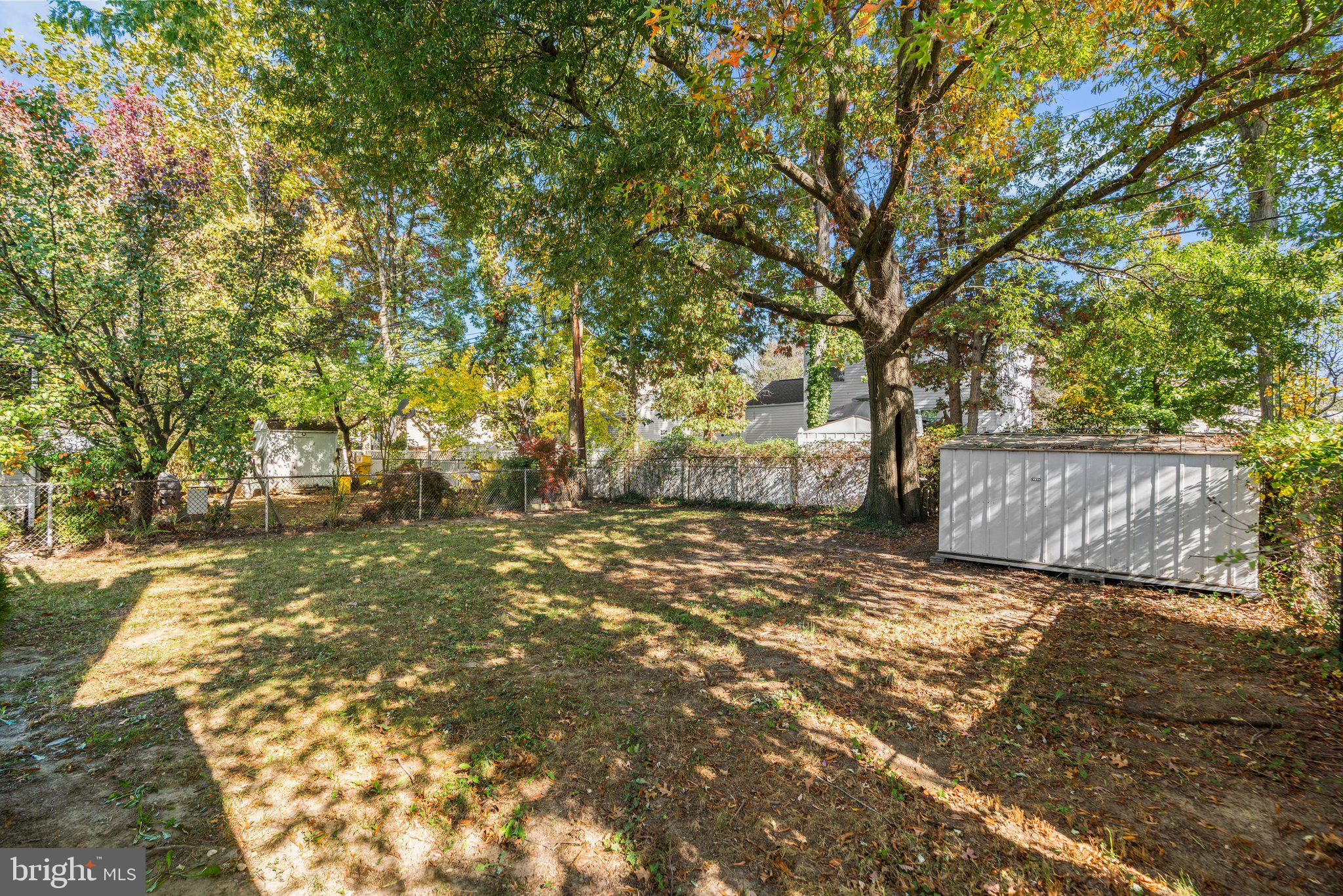 MUNROE GARDENS - Residential