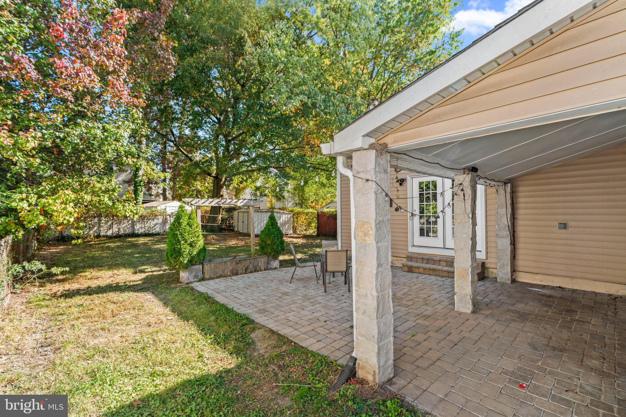 MUNROE GARDENS - Residential