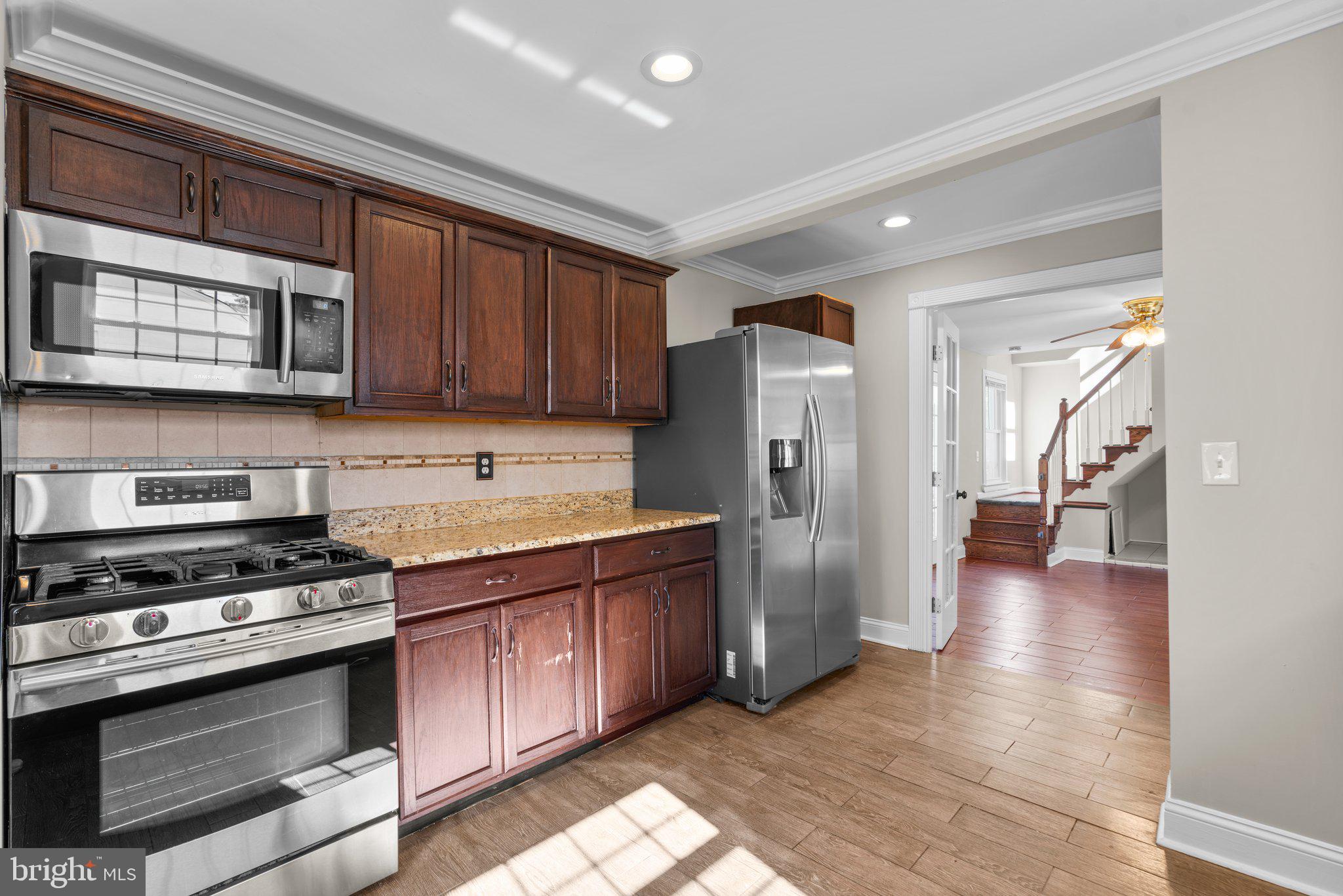 MUNROE GARDENS - Residential