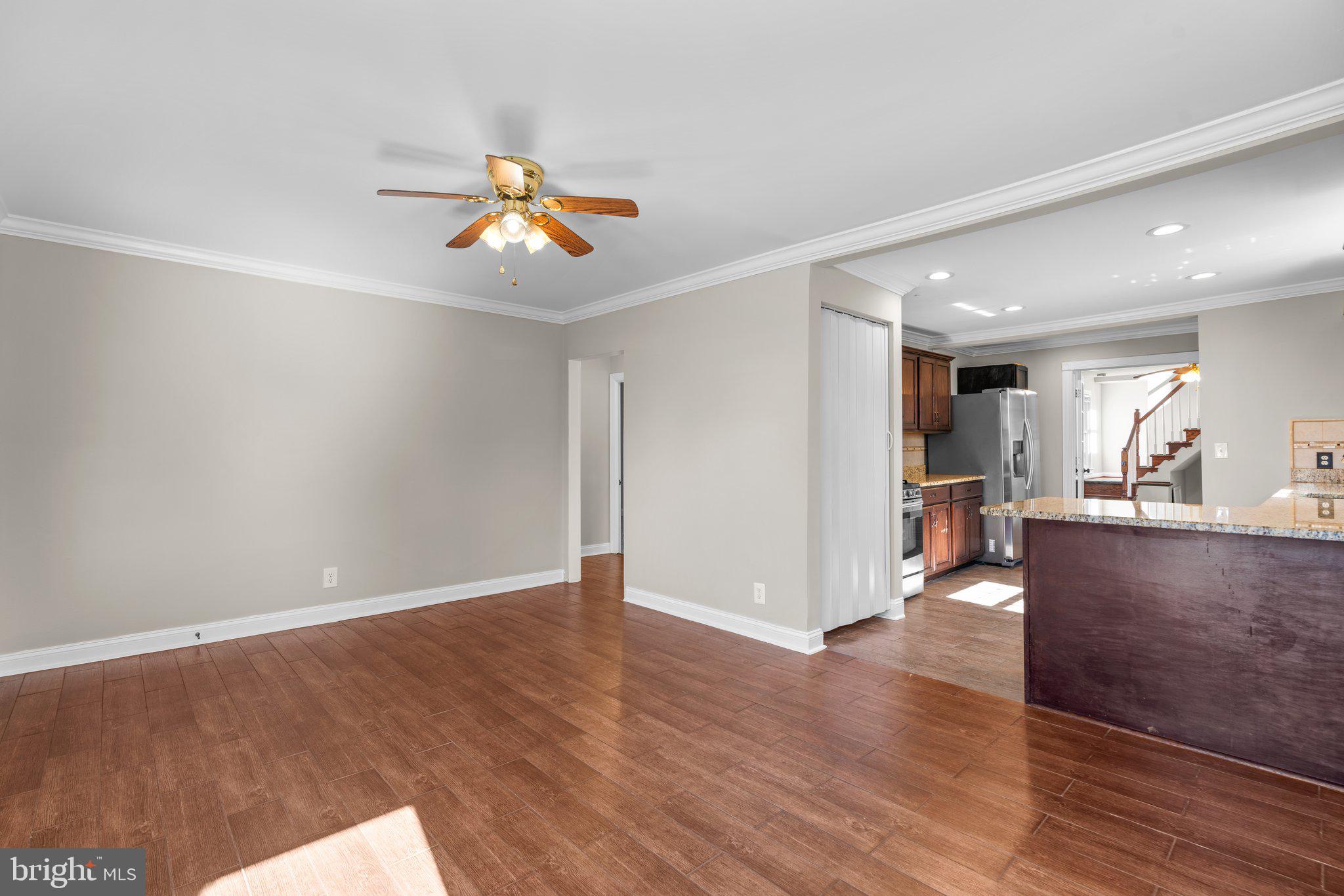 MUNROE GARDENS - Residential