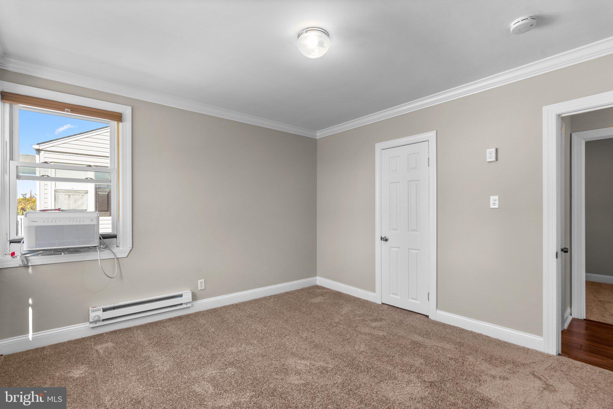 MUNROE GARDENS - Residential