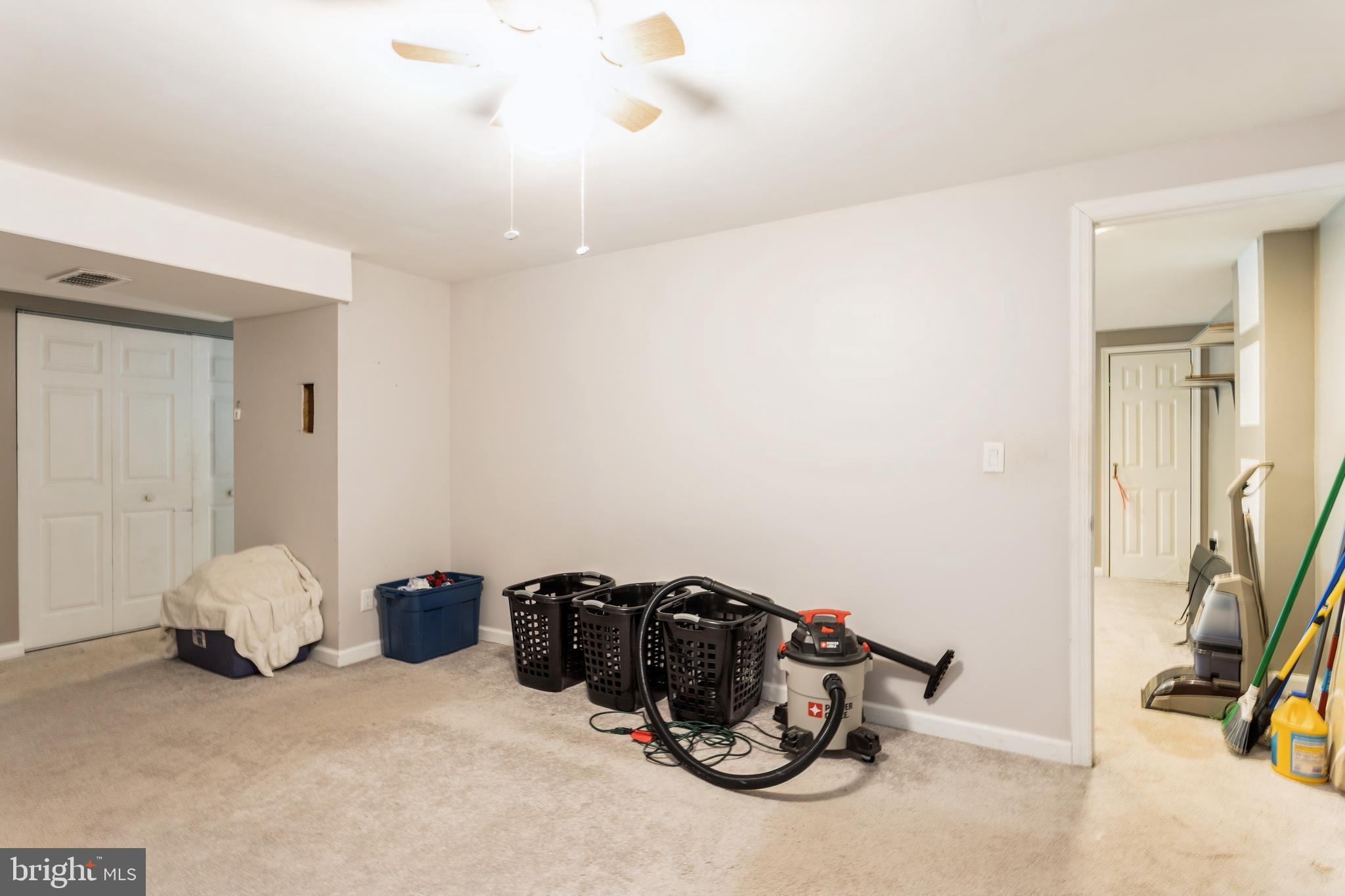 LAUREL VALLEY - Residential