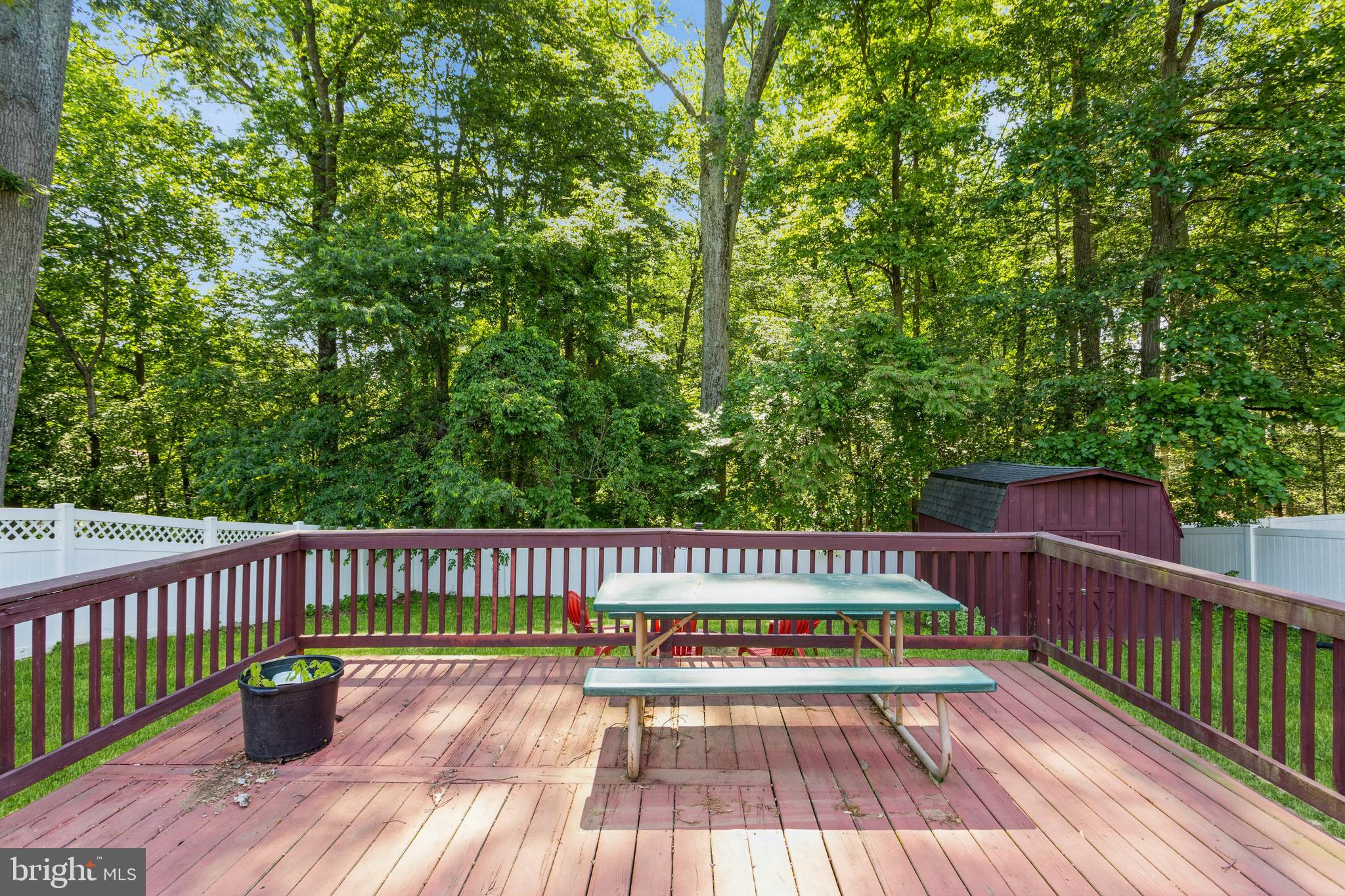 LAUREL VALLEY - Residential