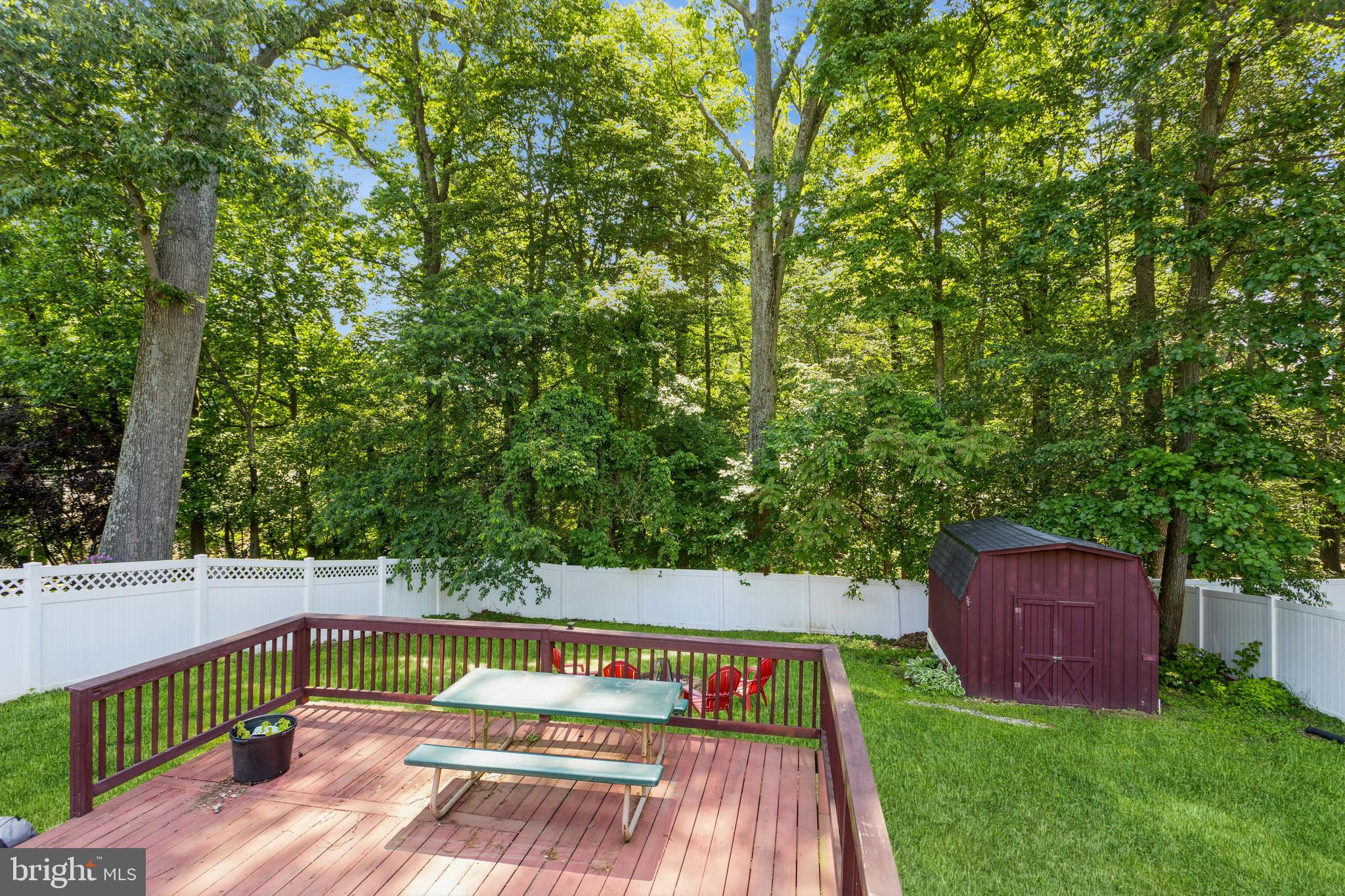 LAUREL VALLEY - Residential