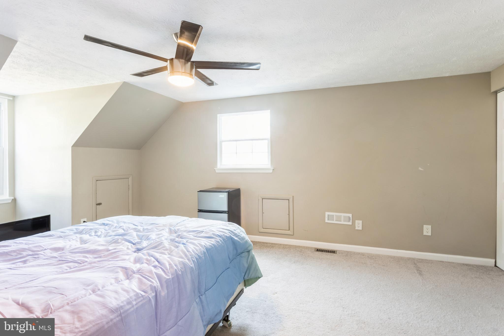 LAUREL VALLEY - Residential