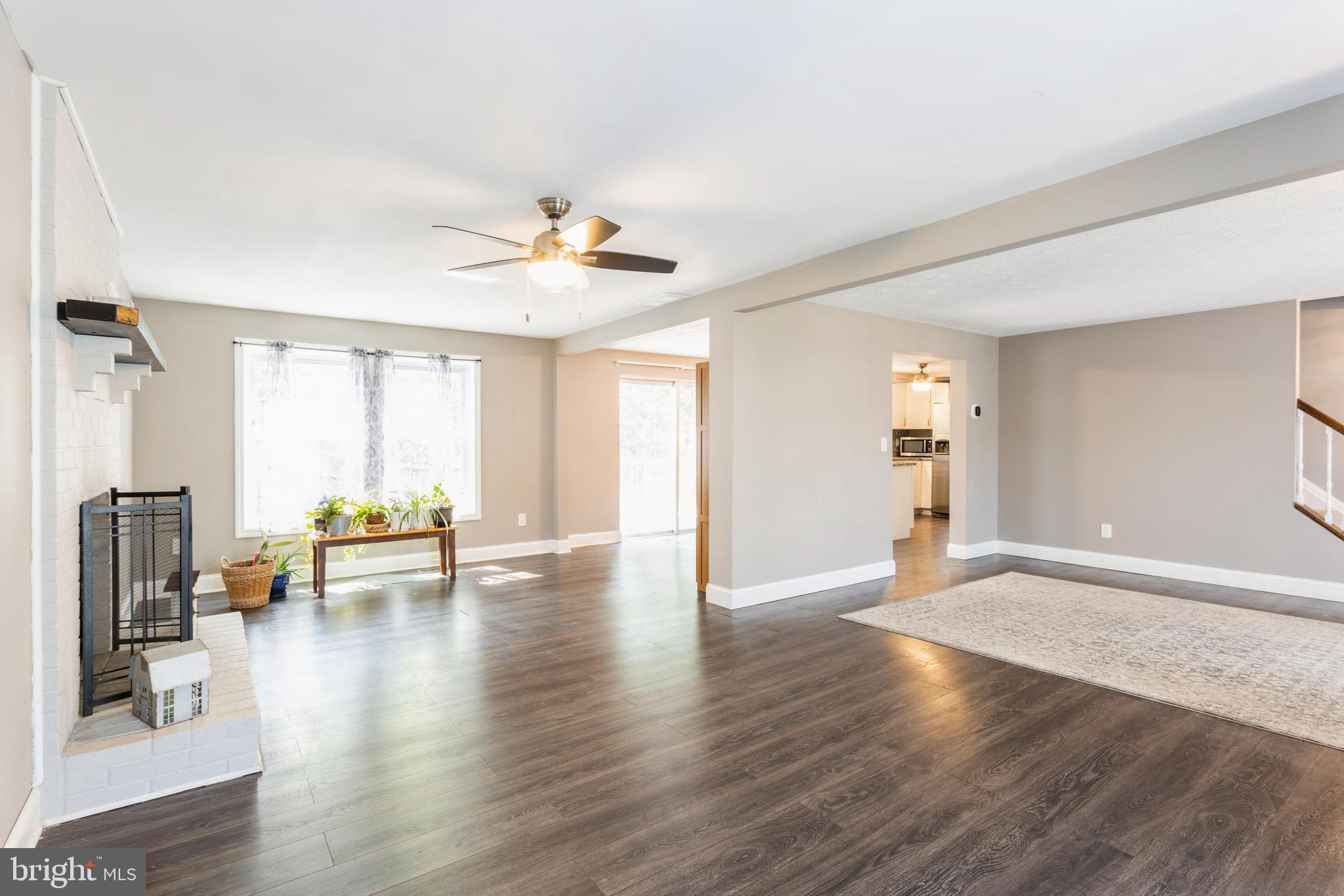 LAUREL VALLEY - Residential