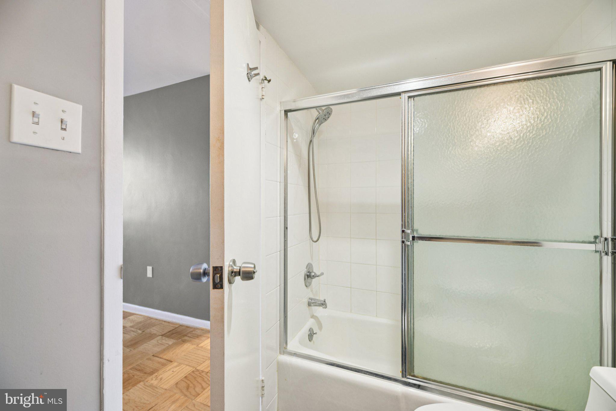 GROSVENOR PARK - Residential