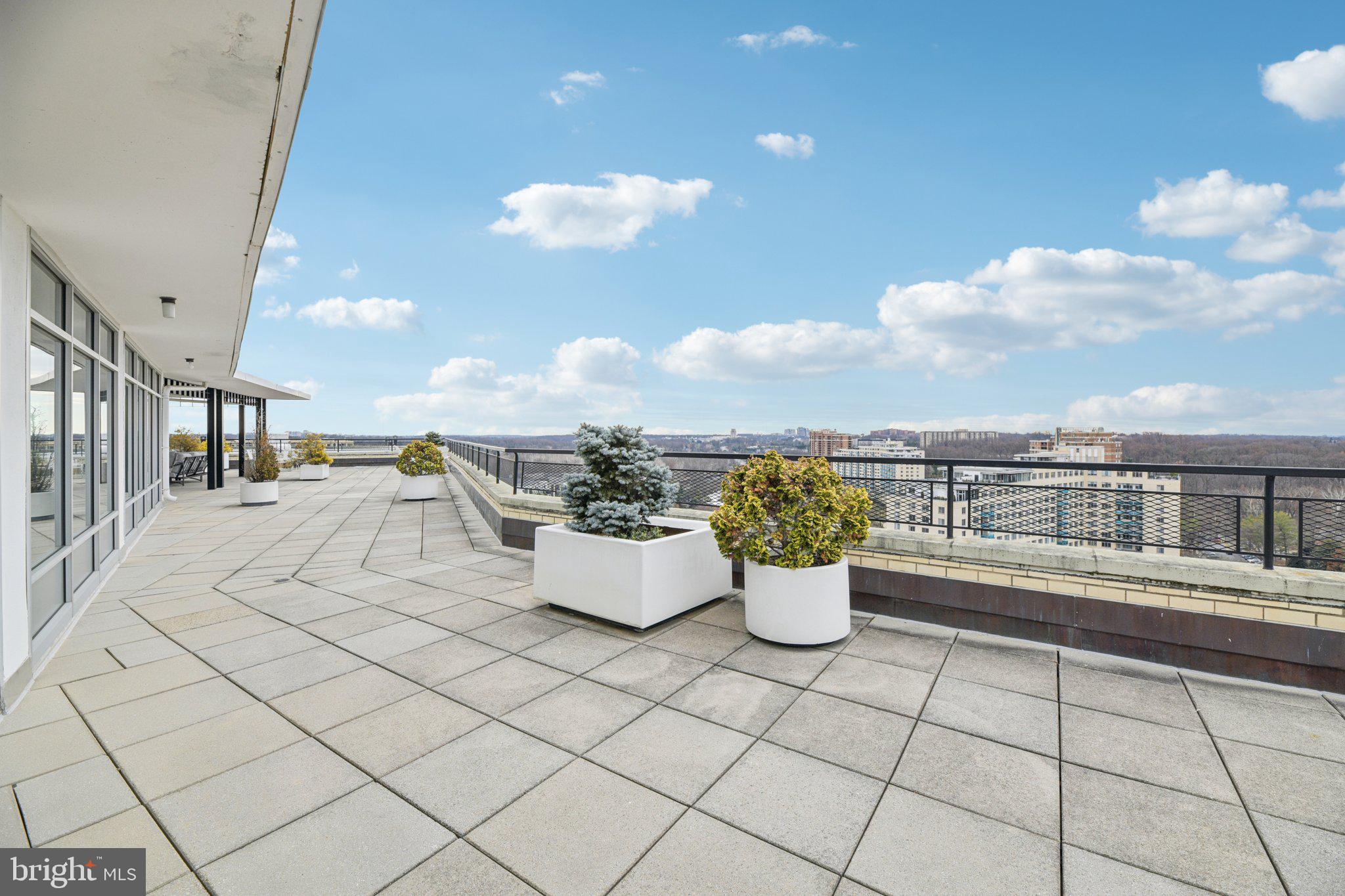 GROSVENOR PARK - Residential